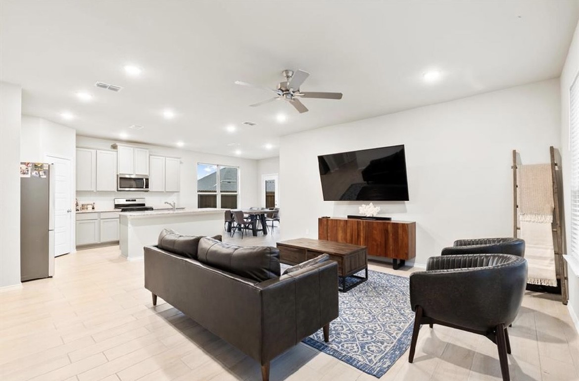 759 Gentle Bird Drive Lavon TX 75166
