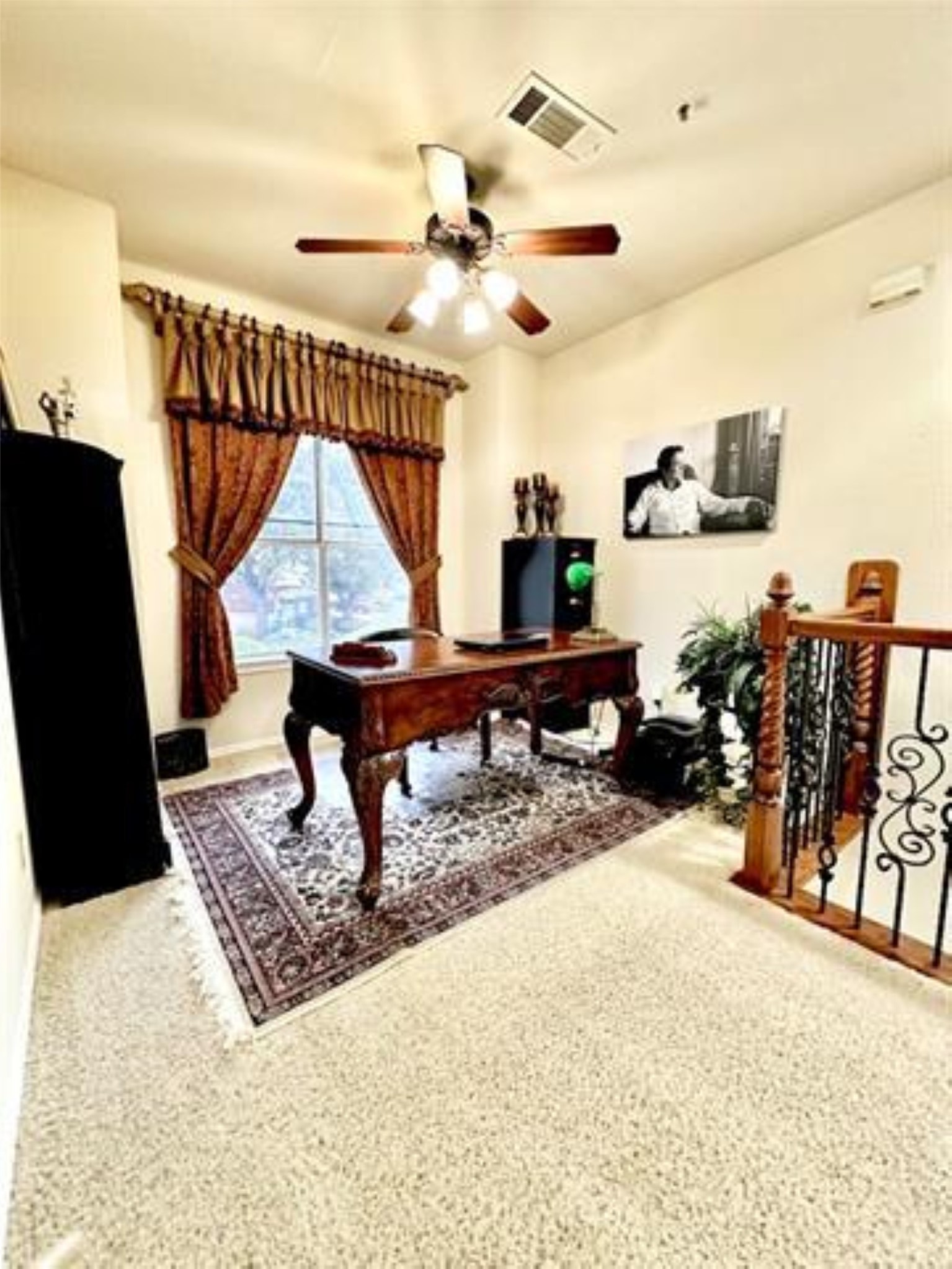 402 Oakbrook Lewisville TX 75057
