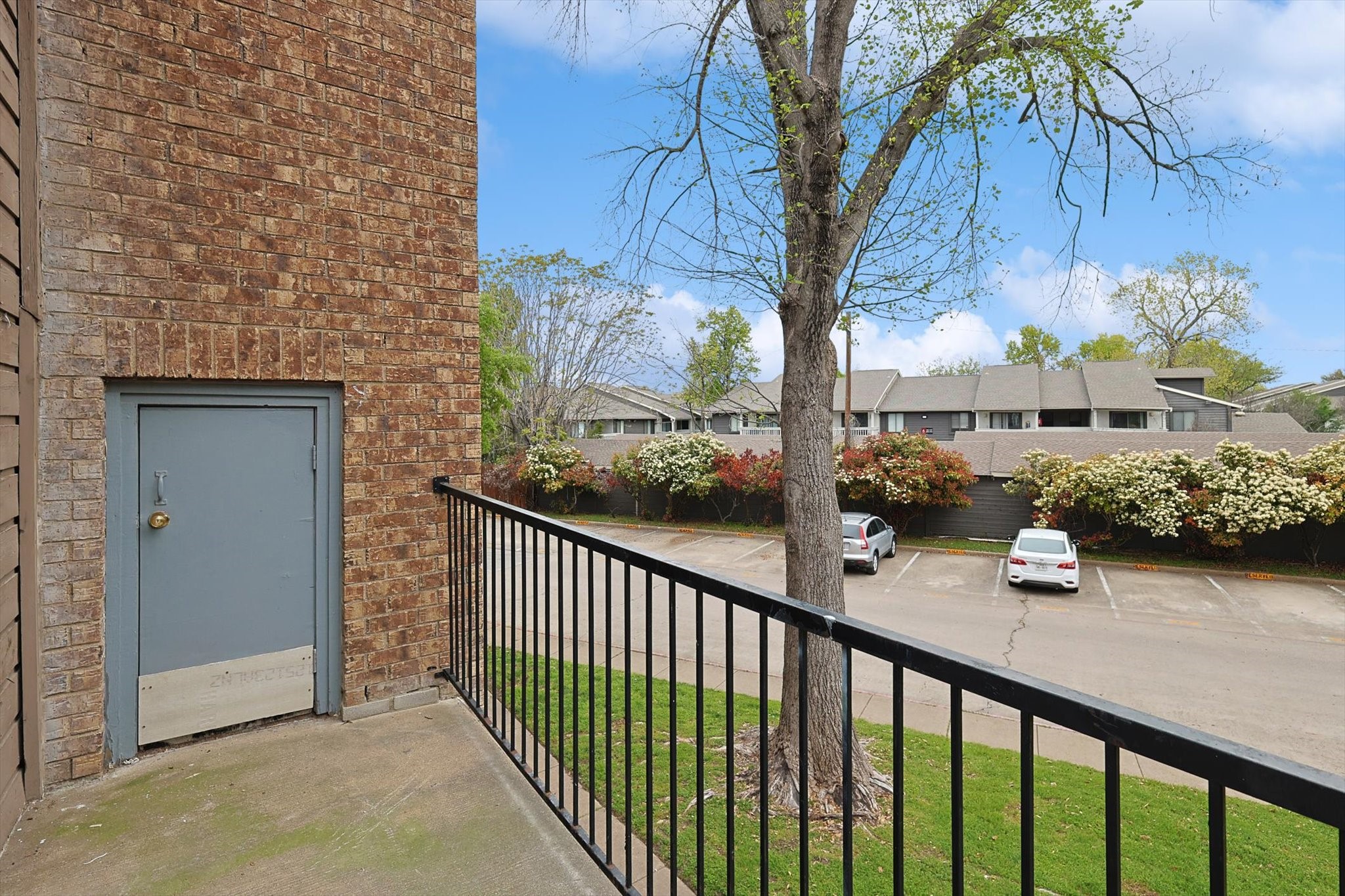 9805 Walnut Street Dallas TX 75243