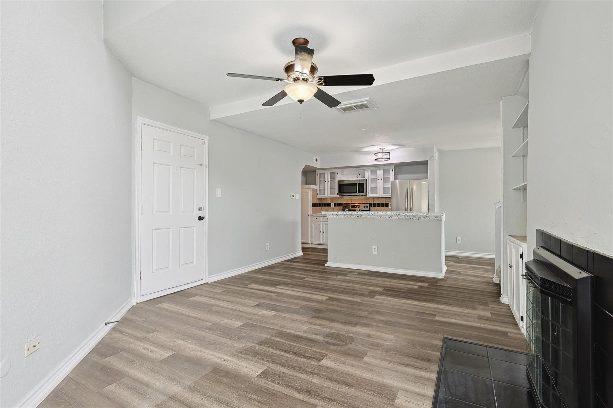 9805 Walnut Street Dallas TX 75243