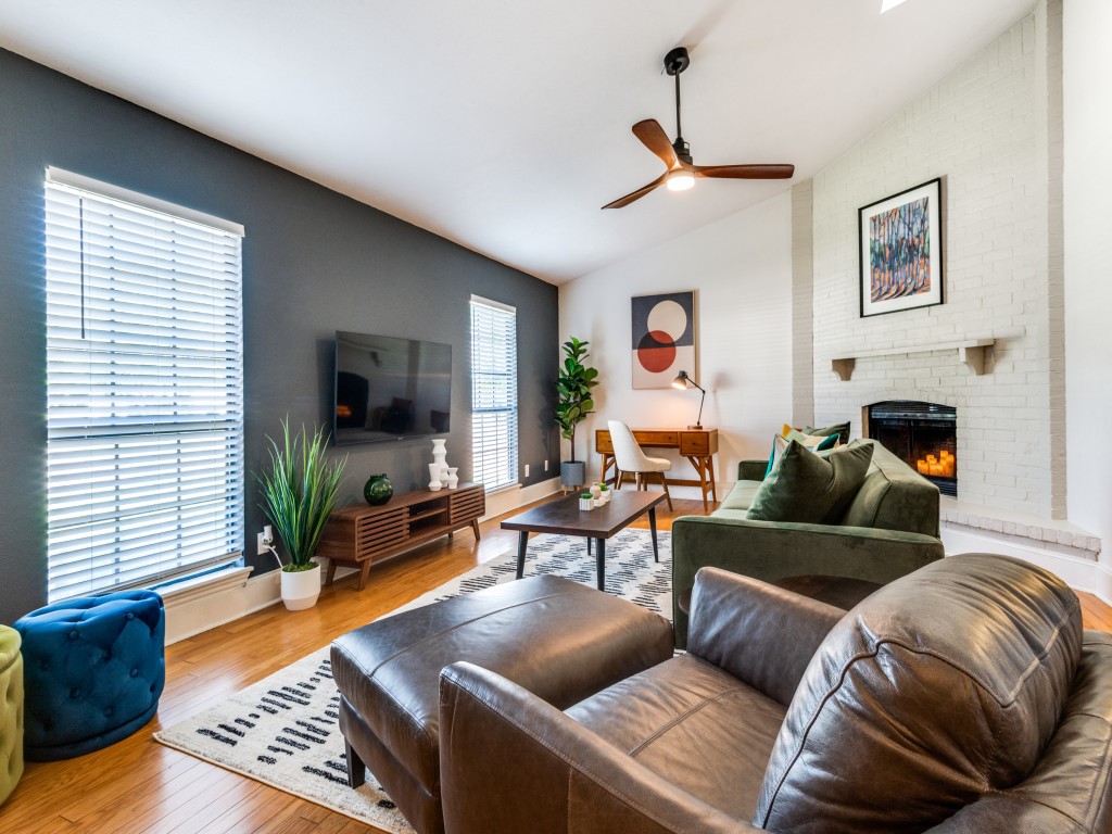 305 Westover Drive Euless TX 76039