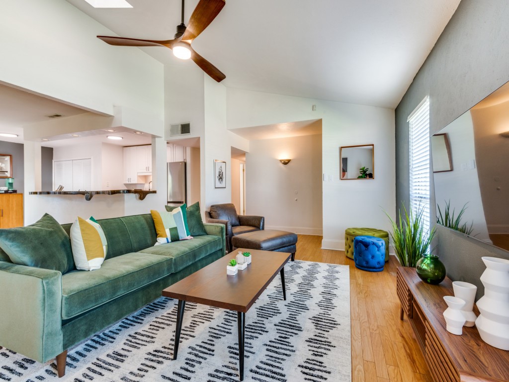 305 Westover Drive Euless TX 76039