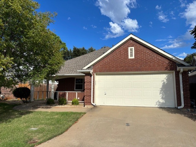 2316 Clermont Lane Denton TX 76205