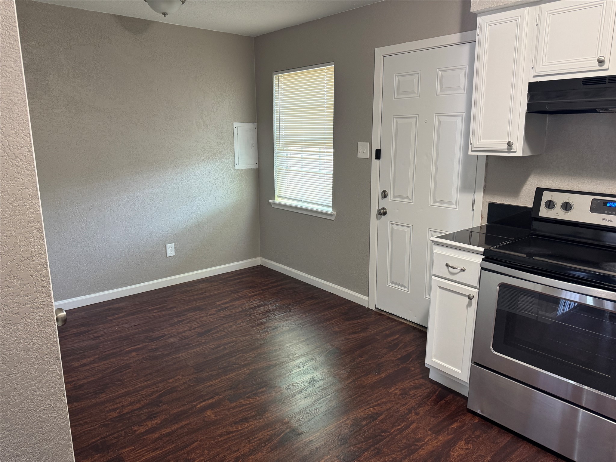 357 Newton Drive Burleson TX 76028