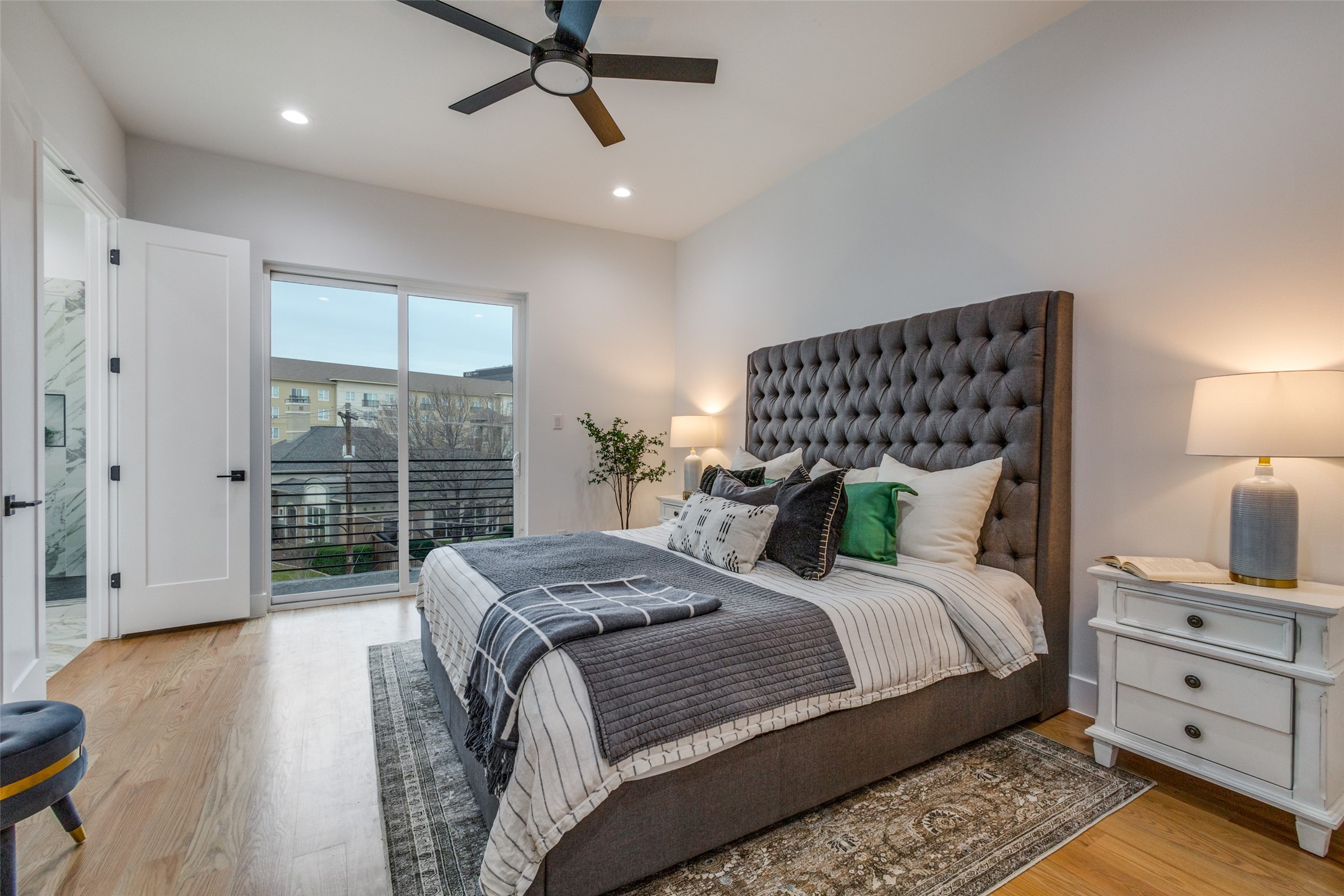 2714 N Carroll Avenue Dallas TX 75204