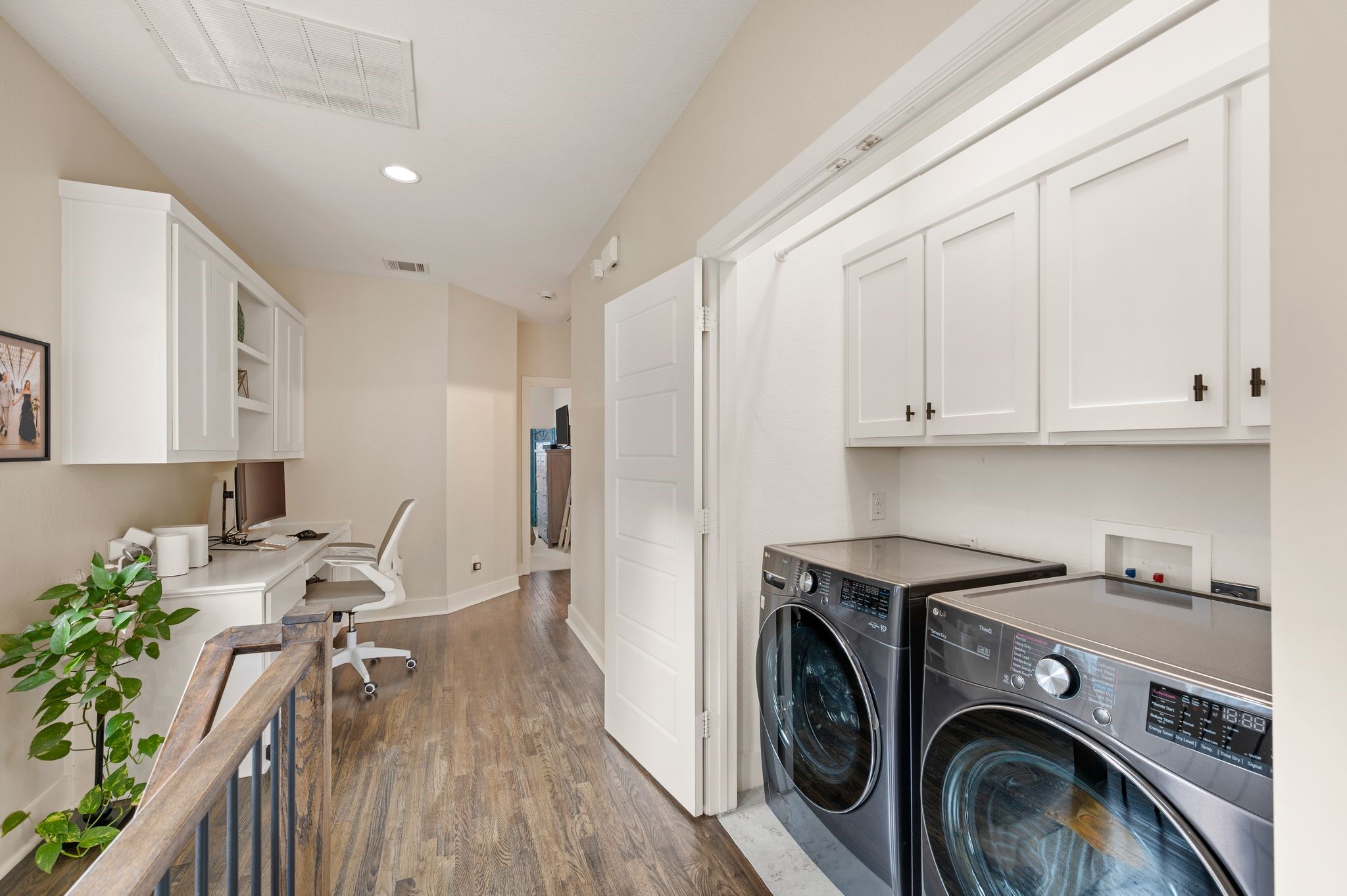 8254 Laflin Lane Dallas TX 75231