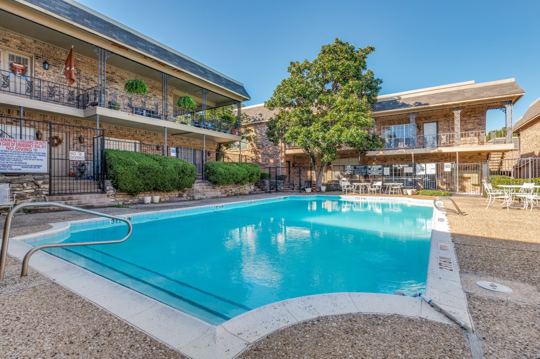 4409 S Bellaire Drive Fort Worth TX 76109