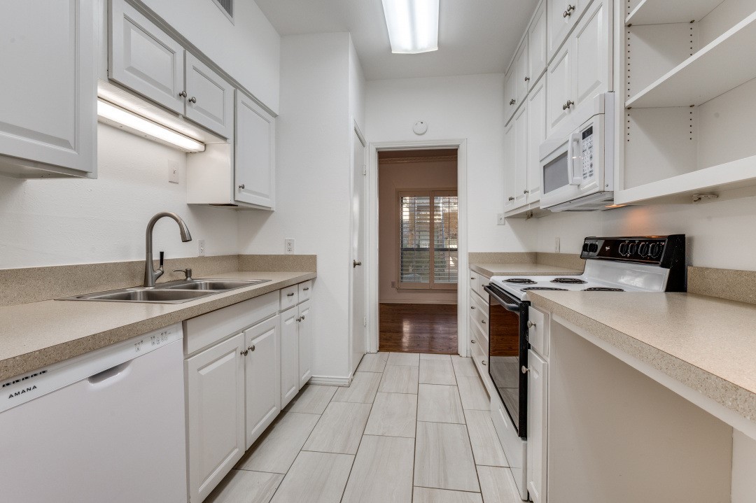 4409 S Bellaire Drive Fort Worth TX 76109