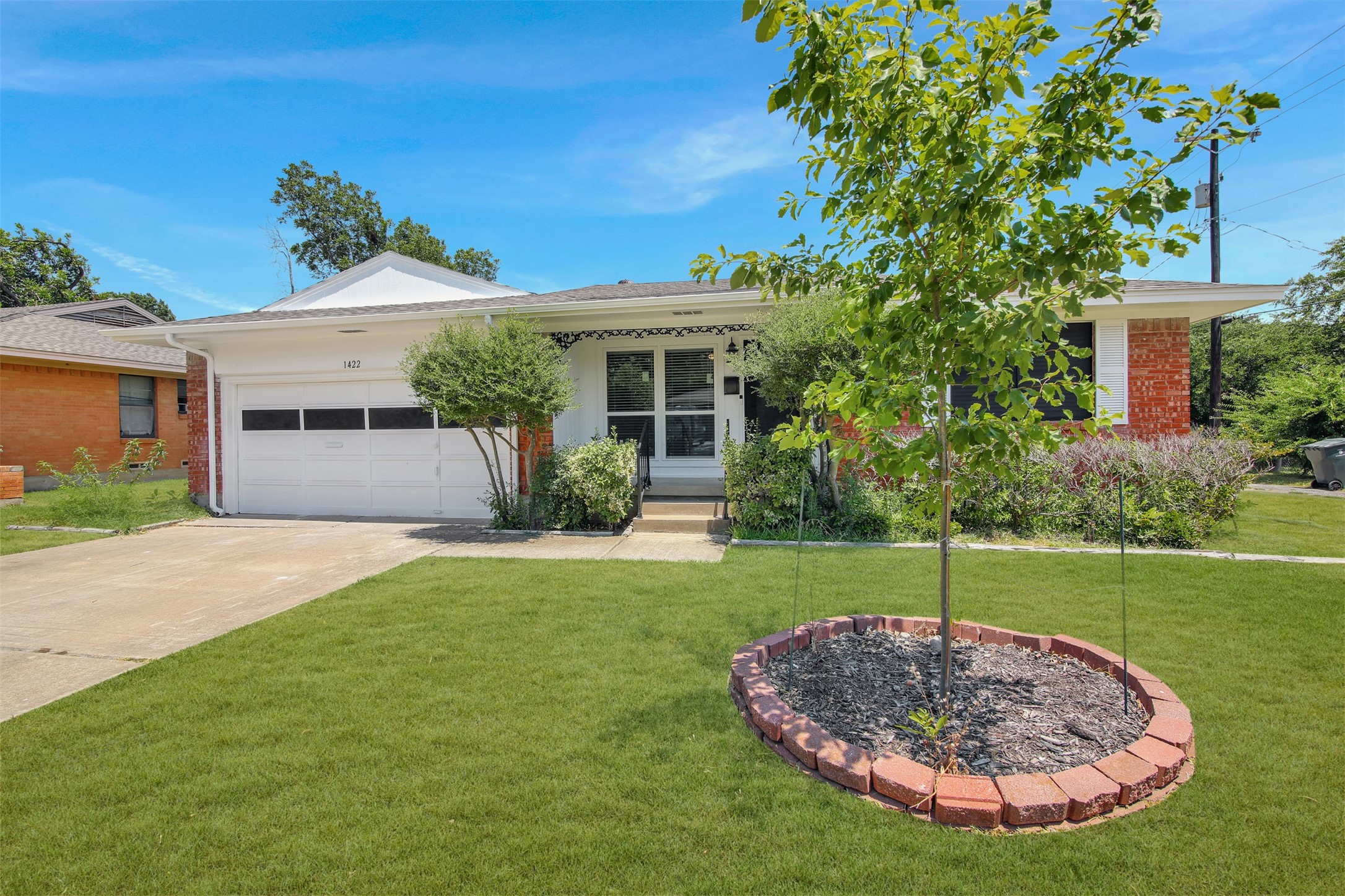 1422 Flamingo Lane Garland TX 75042