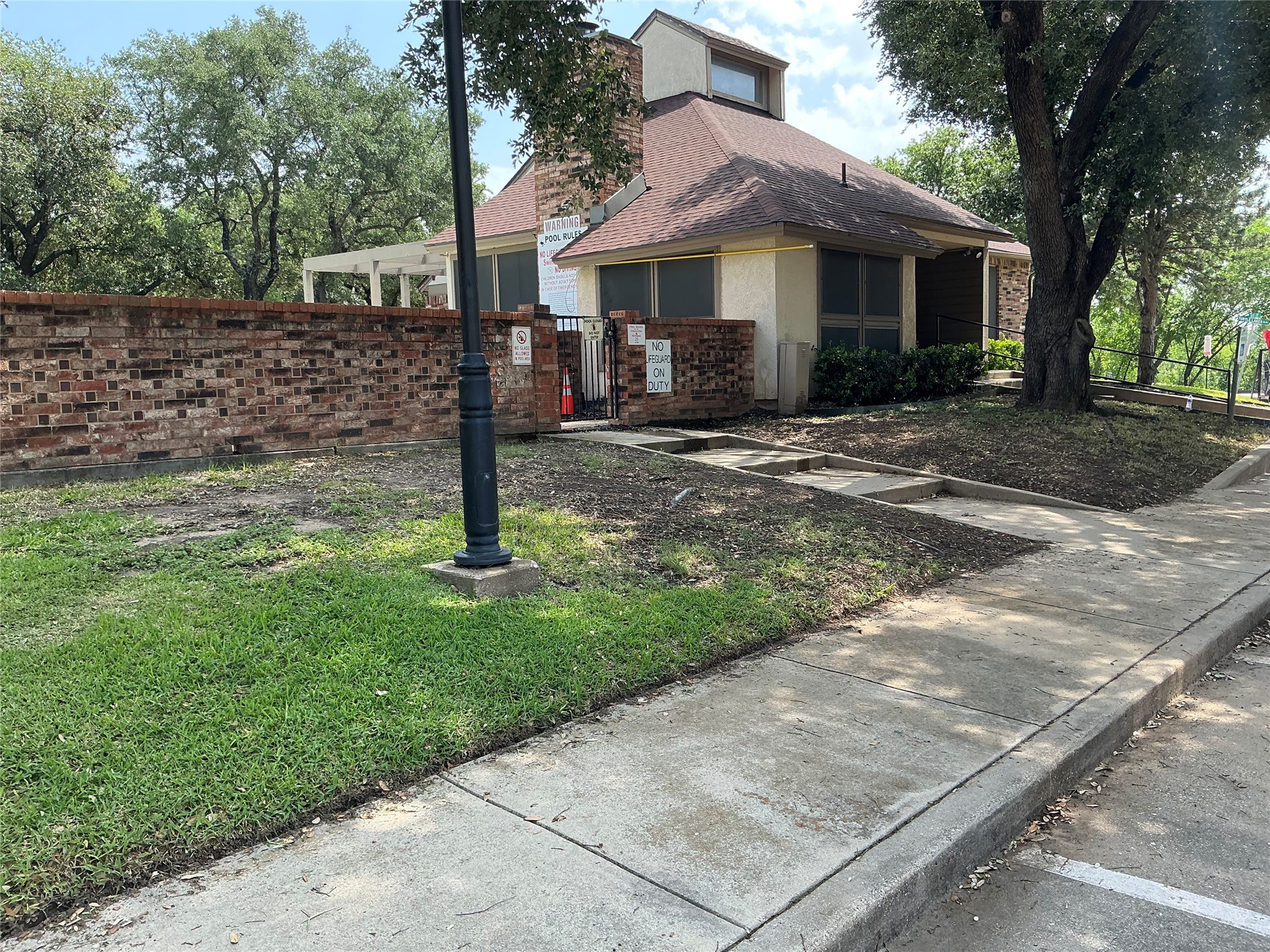 923 Turtle Lake Boulevard Irving TX 75060