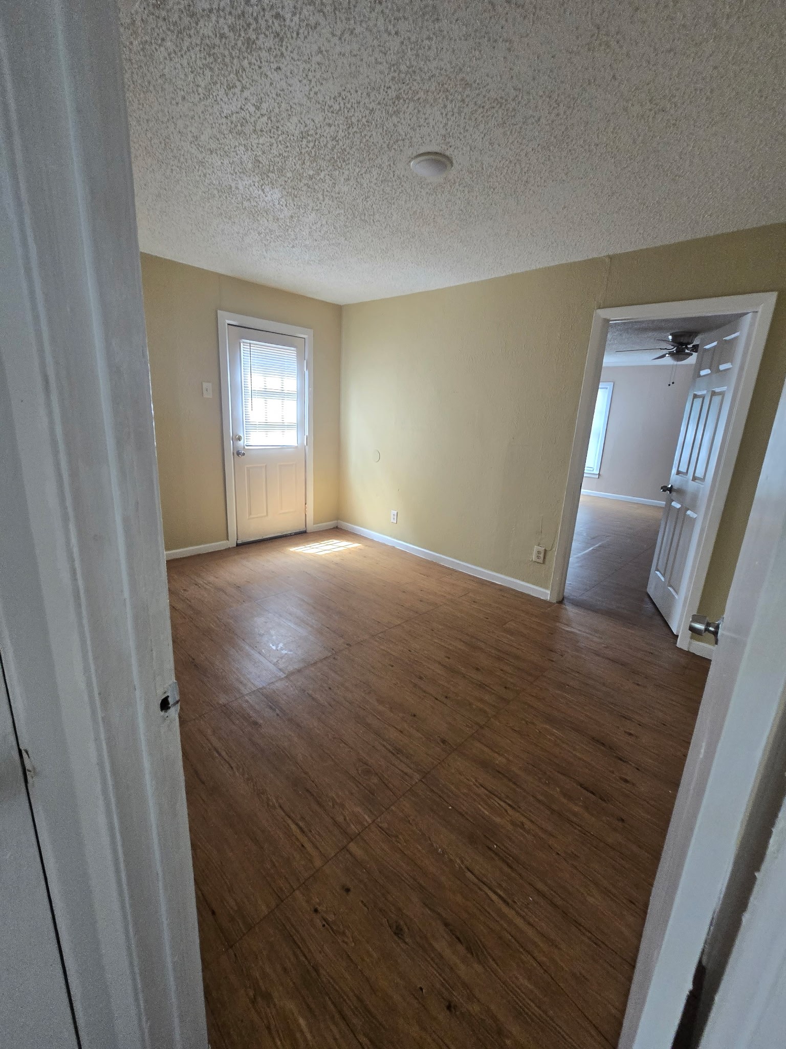 4503 Bradshaw Street Dallas TX 75215