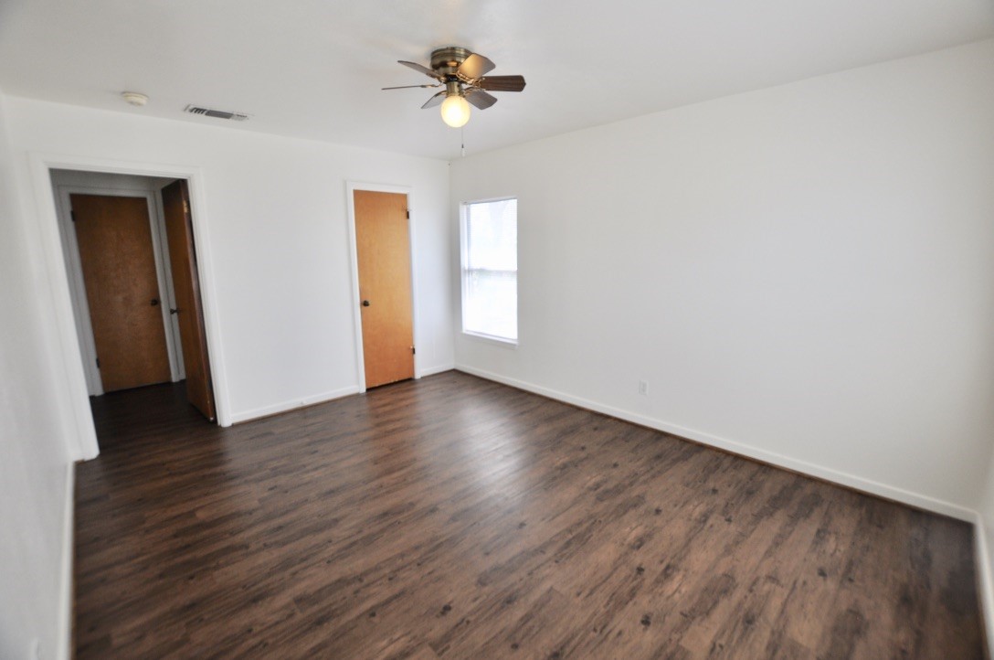 712 W Bridge Street Weatherford TX 76086