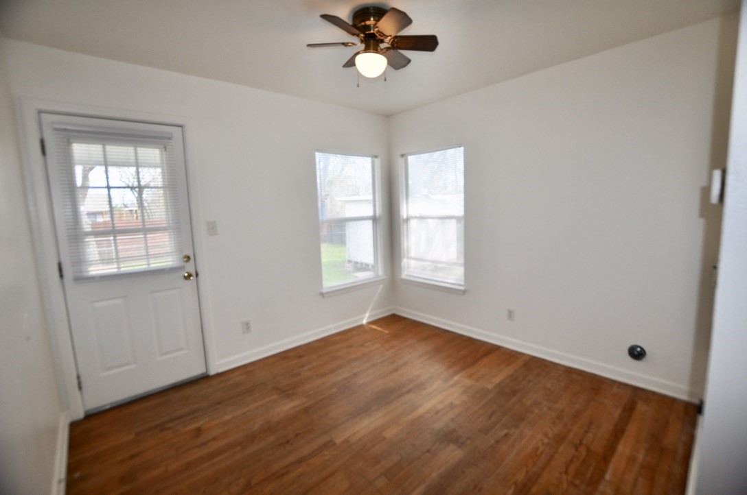 712 W Bridge Street Weatherford TX 76086