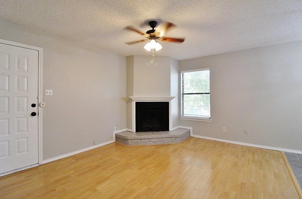 104 Woodie Way Fort Worth TX 76108