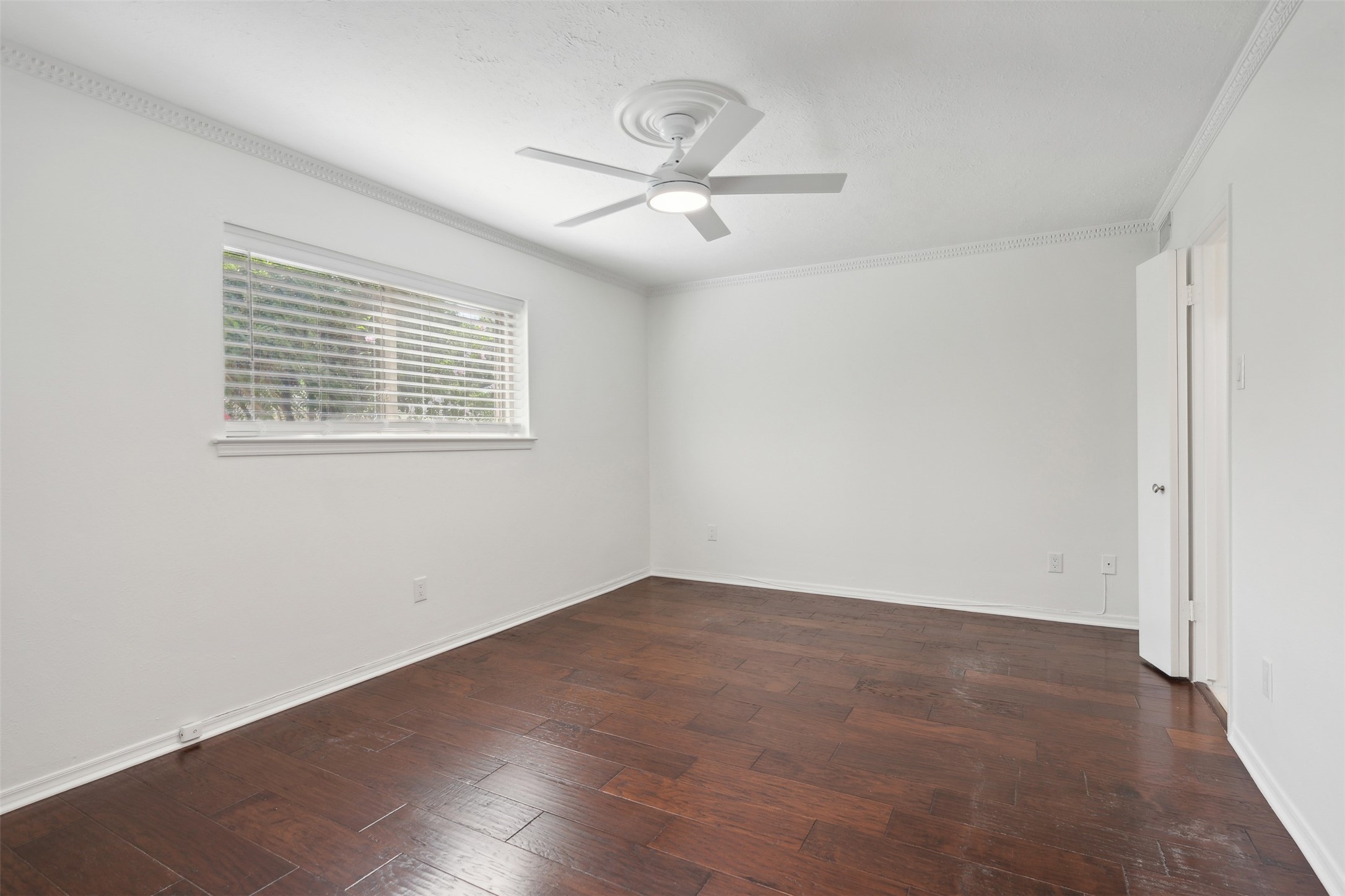 10447 Barrywood Drive Dallas TX 75230