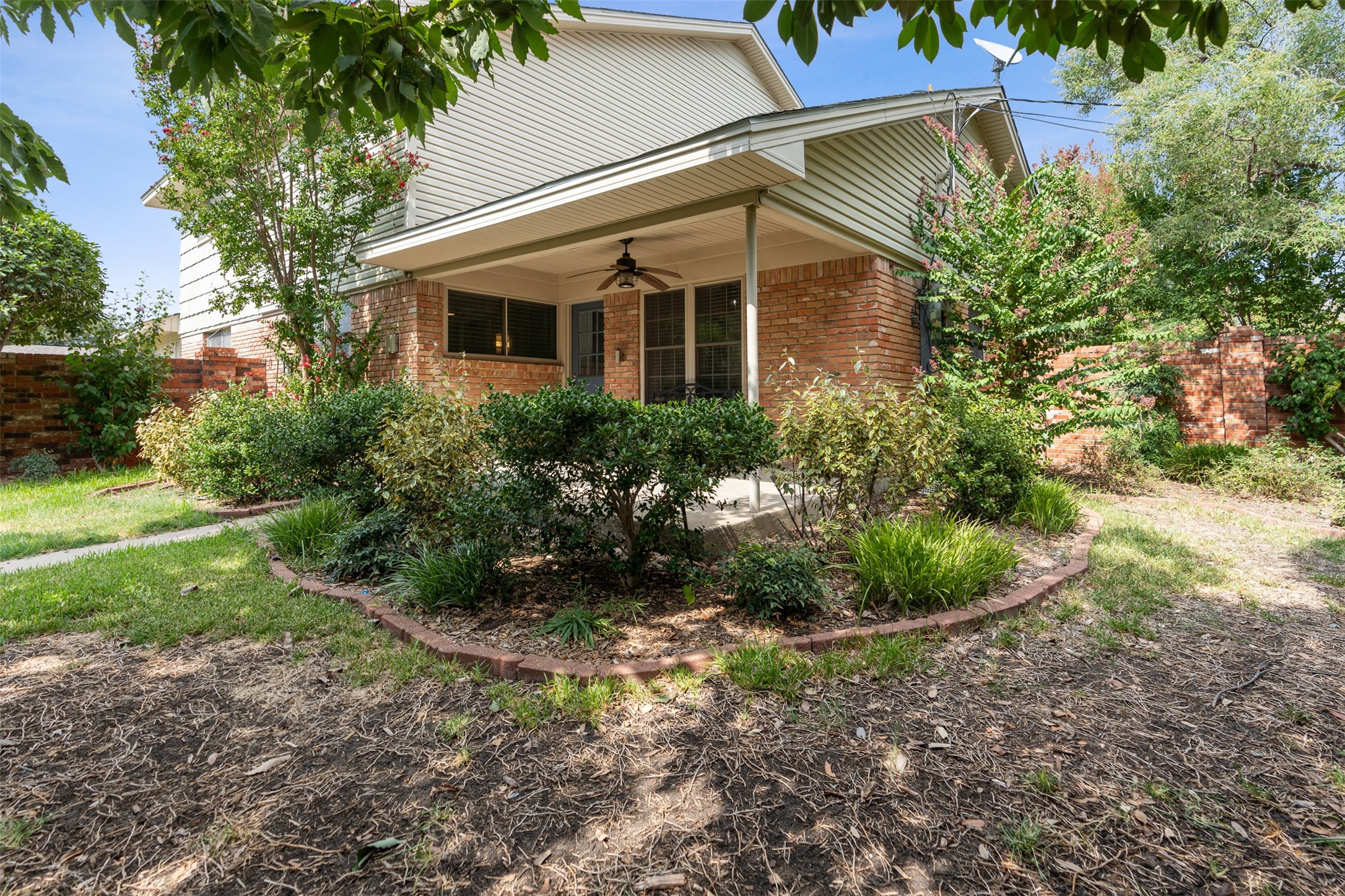 10447 Barrywood Drive Dallas TX 75230