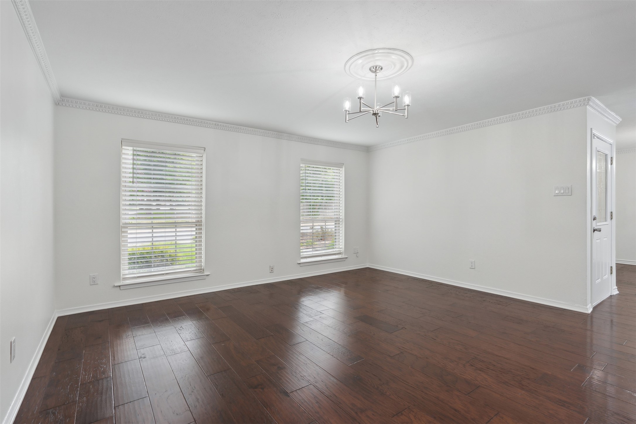 10447 Barrywood Drive Dallas TX 75230
