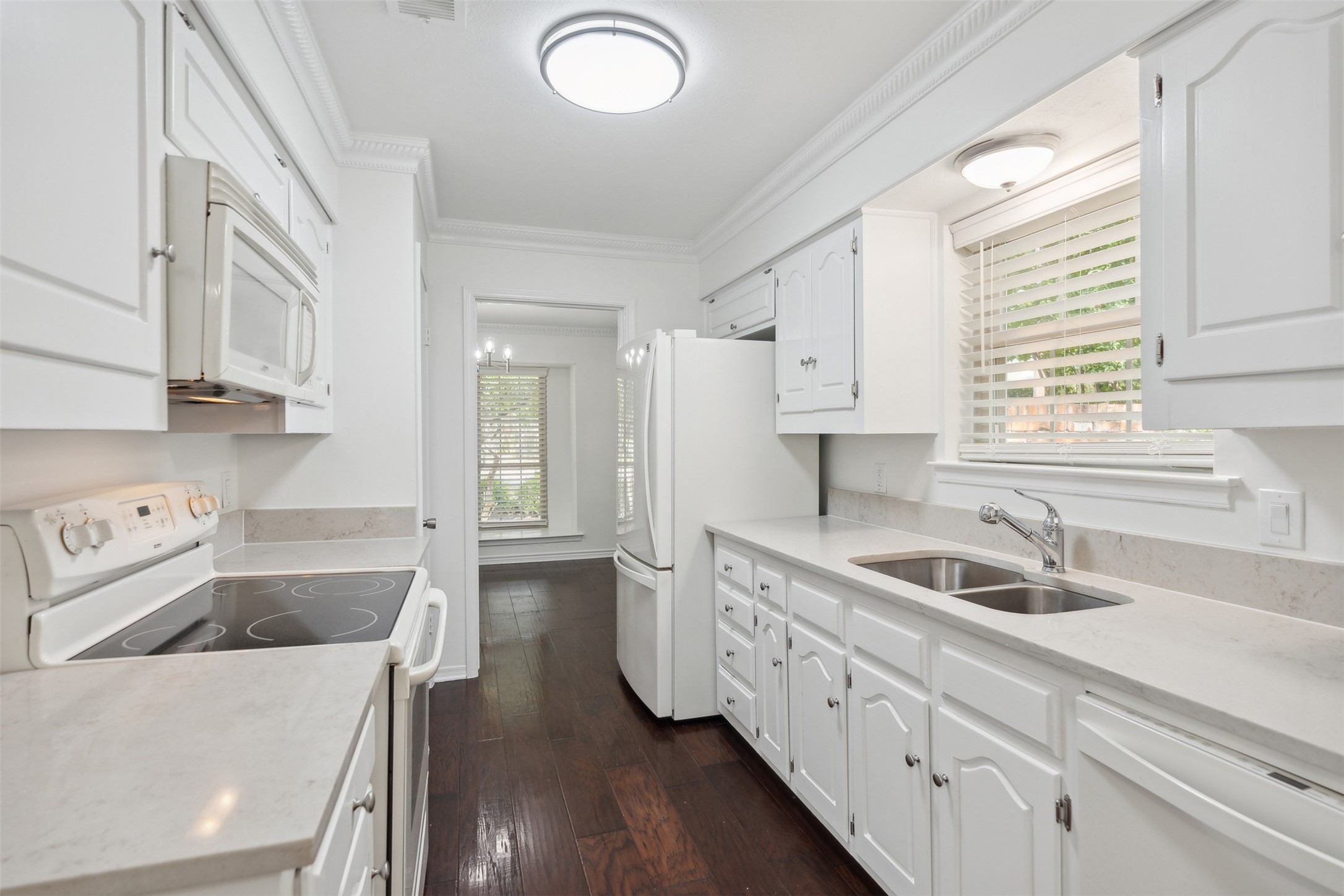 10447 Barrywood Drive Dallas TX 75230