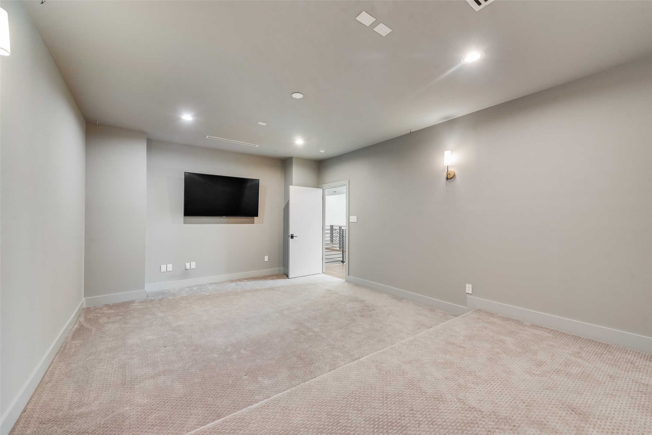 6411 Royal Lane Dallas TX 75230
