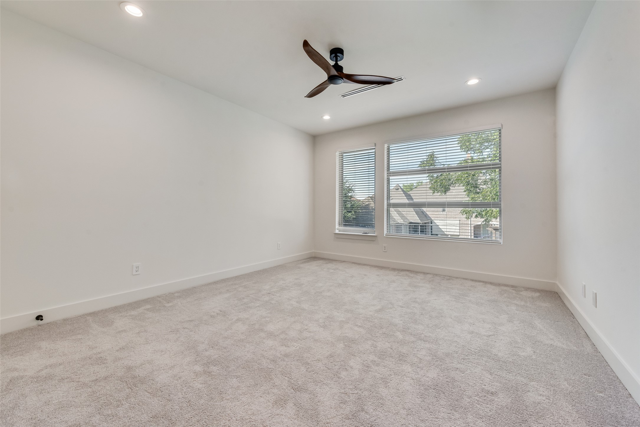 6411 Royal Lane Dallas TX 75230