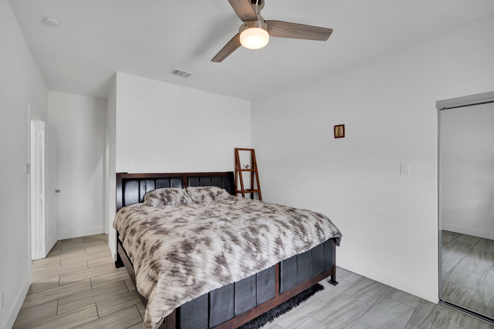 206 E Chico Drive Garland TX 75041