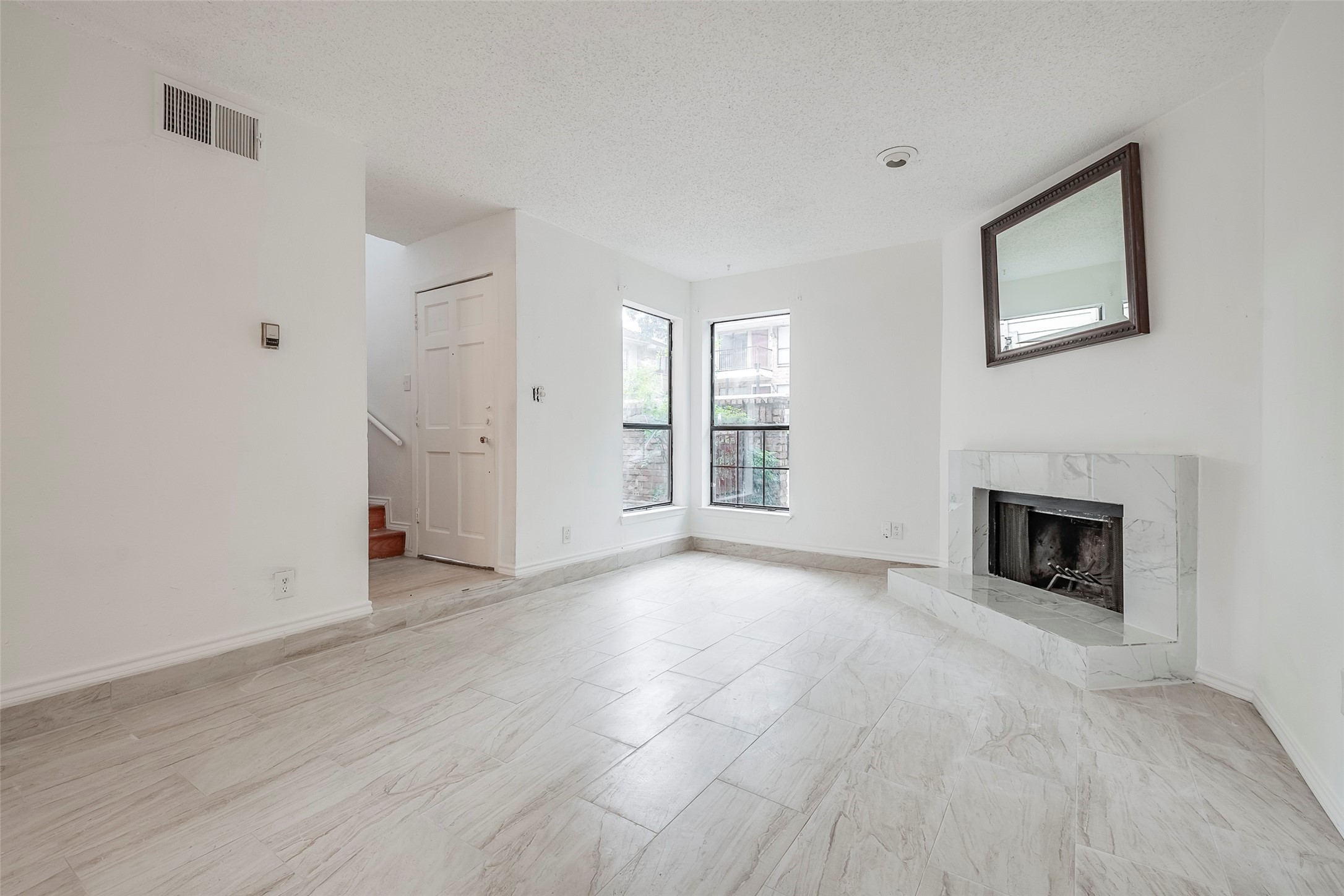 6646 E Lovers Lane Dallas TX 75214