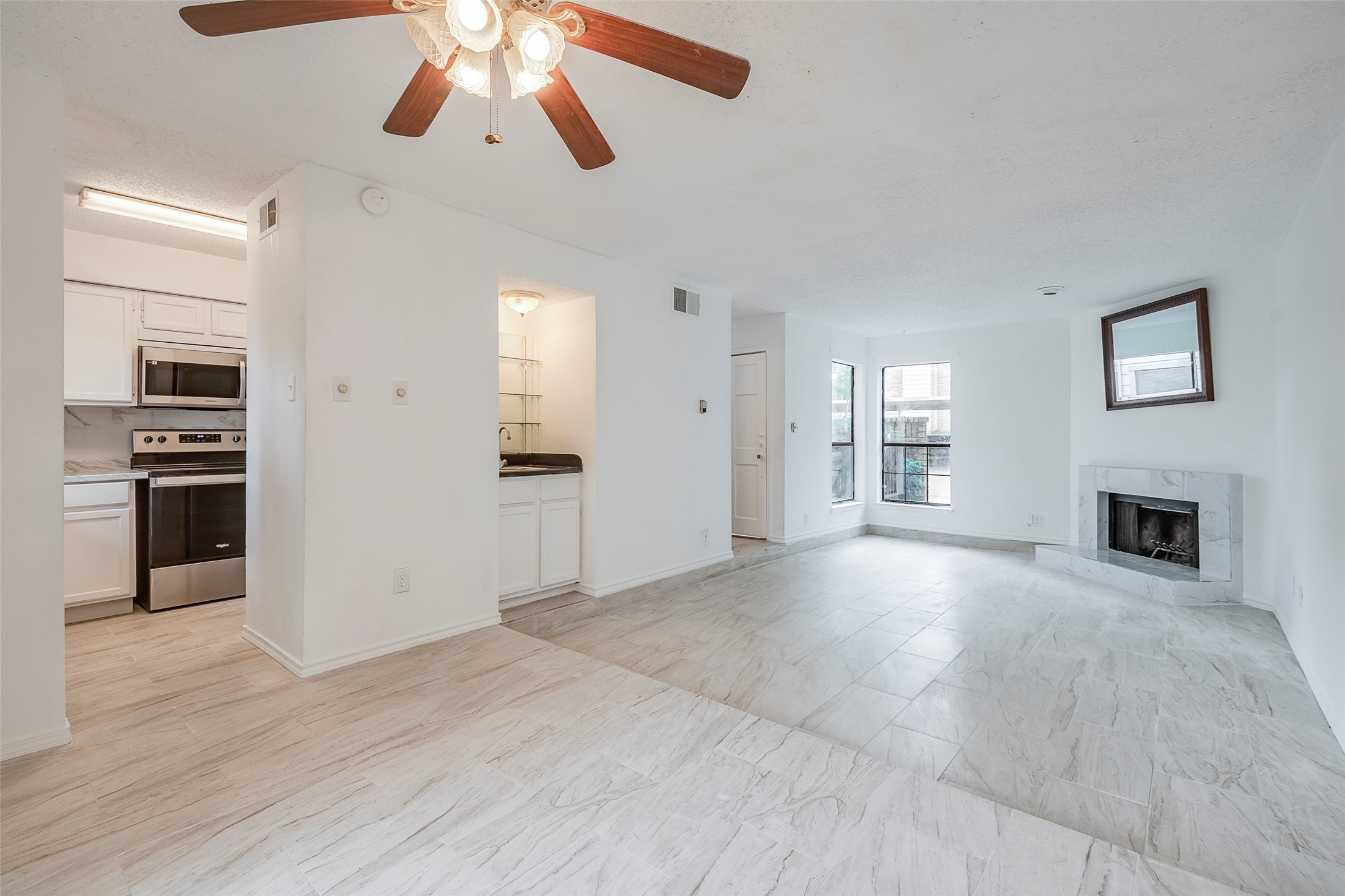6646 E Lovers Lane Dallas TX 75214