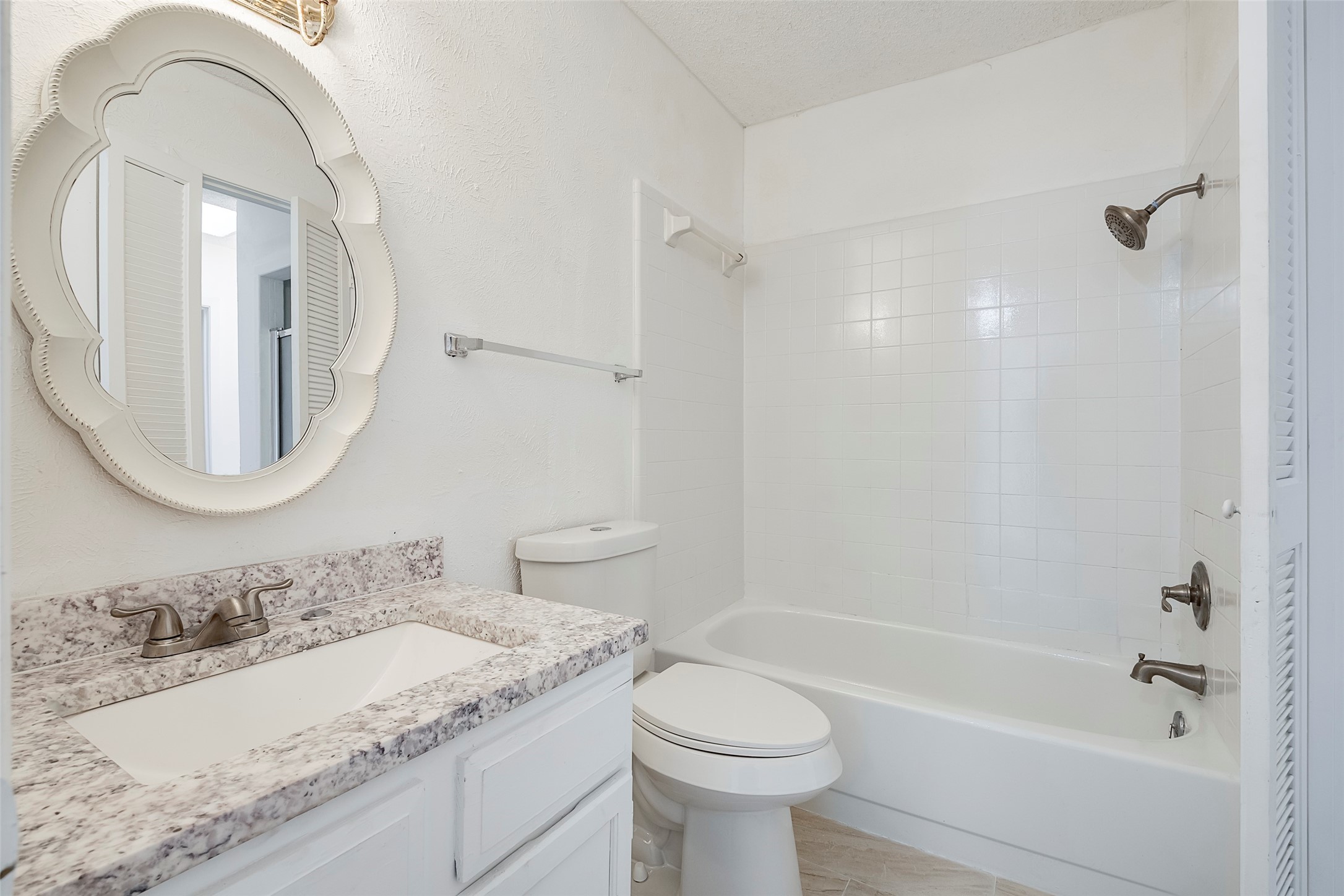 6646 E Lovers Lane Dallas TX 75214