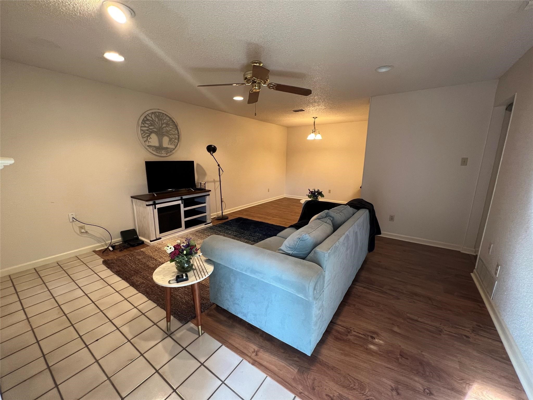 3129 Sappington Place Fort Worth TX 76116
