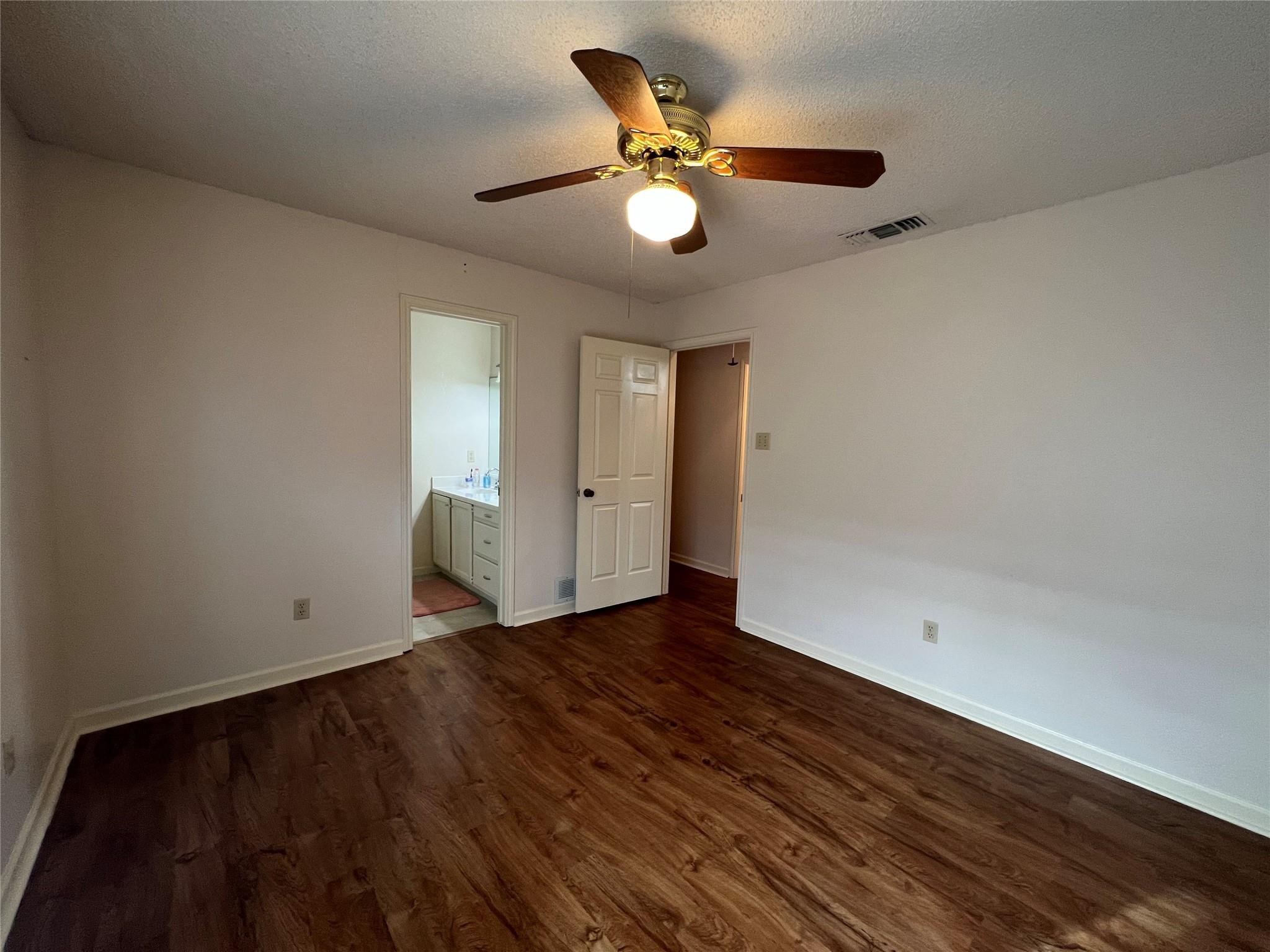 3129 Sappington Place Fort Worth TX 76116