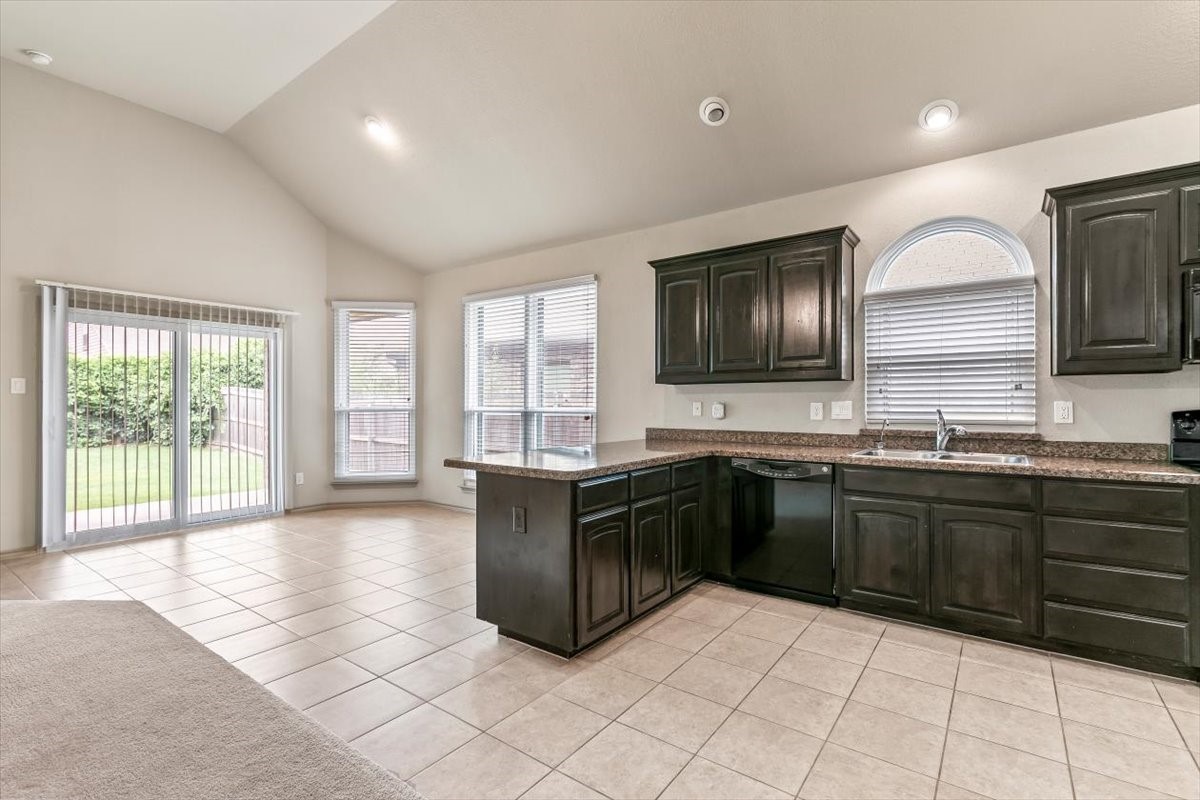 1325 Amazon Fort Worth TX 76247