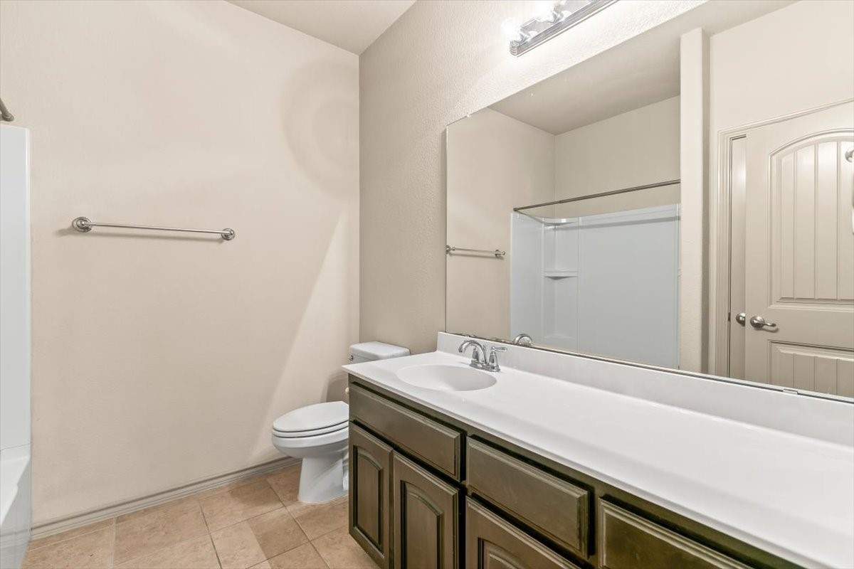 1325 Amazon Fort Worth TX 76247