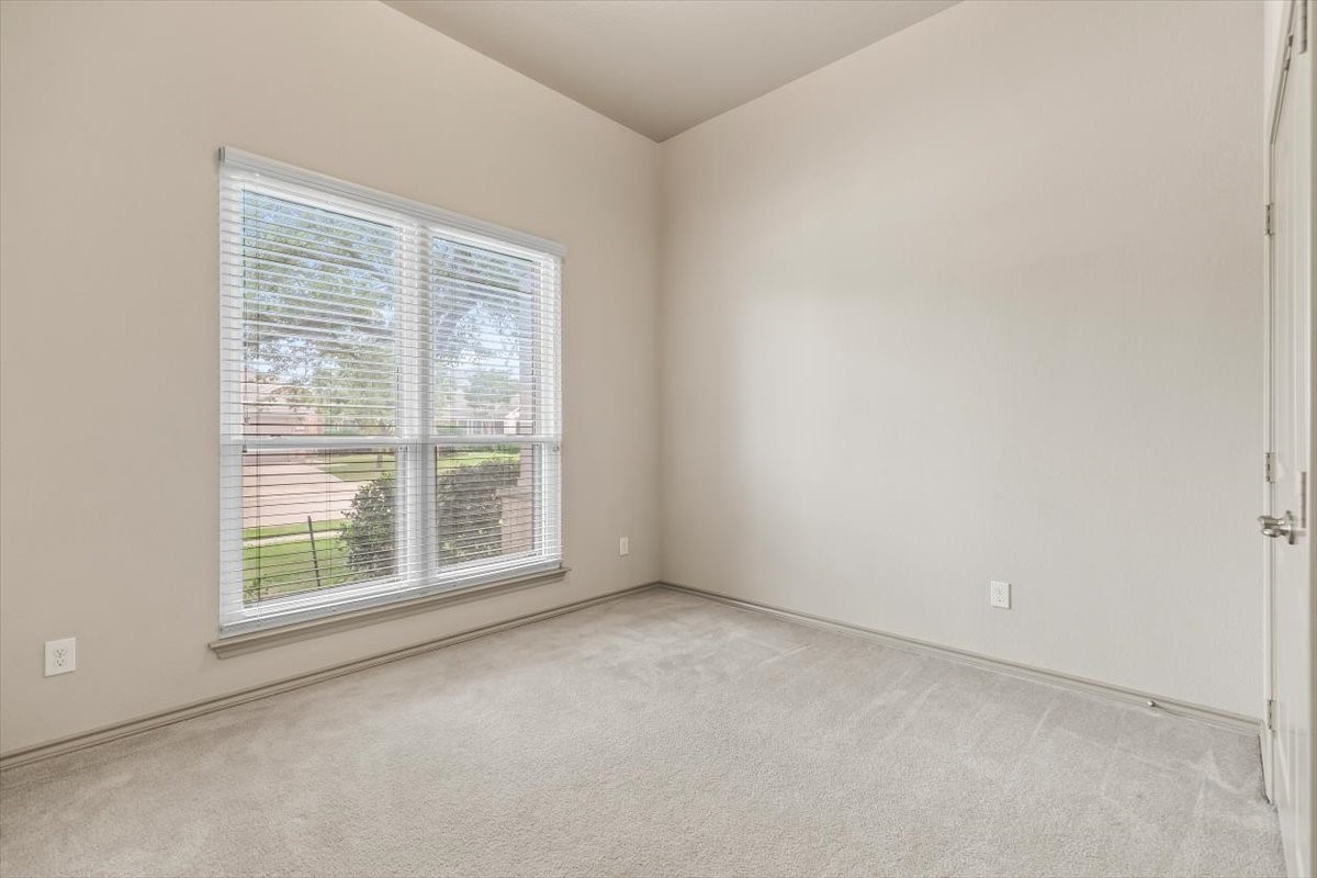 1325 Amazon Fort Worth TX 76247