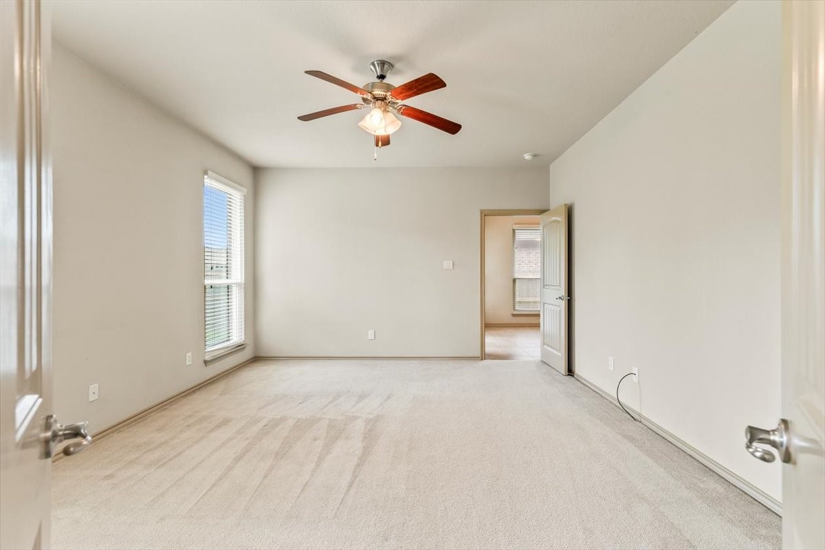 1325 Amazon Fort Worth TX 76247