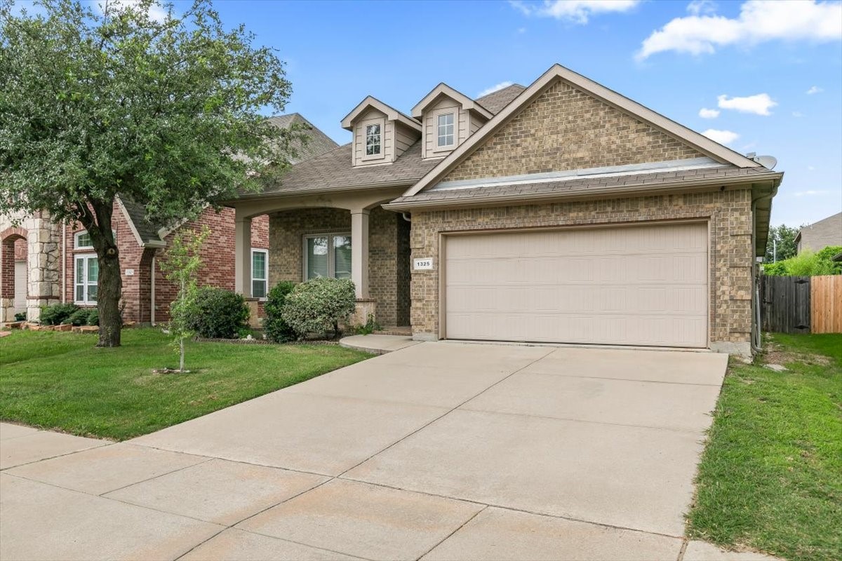 1325 Amazon Fort Worth TX 76247