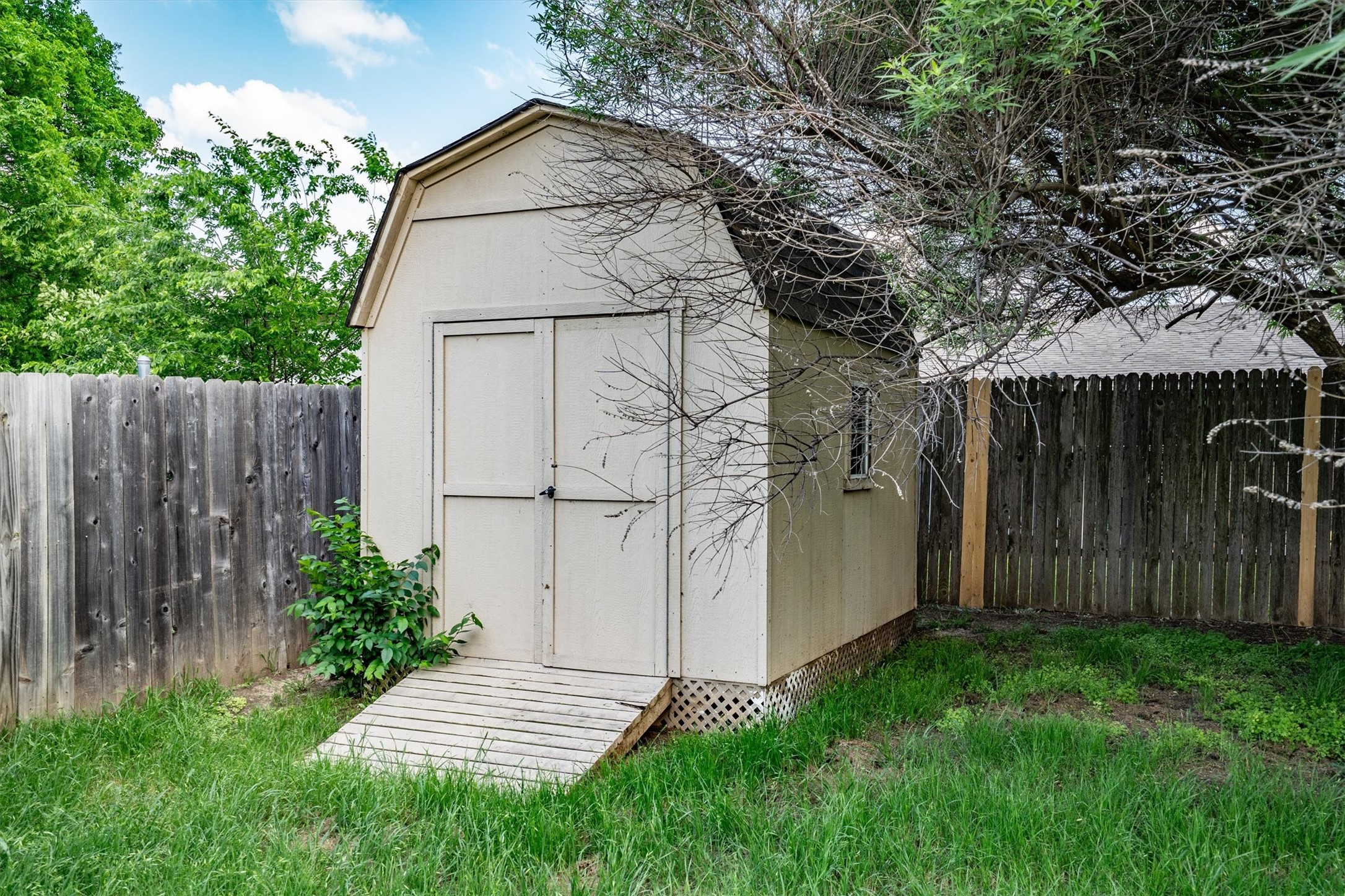 222 Wildfire Drive Lewisville TX 75067