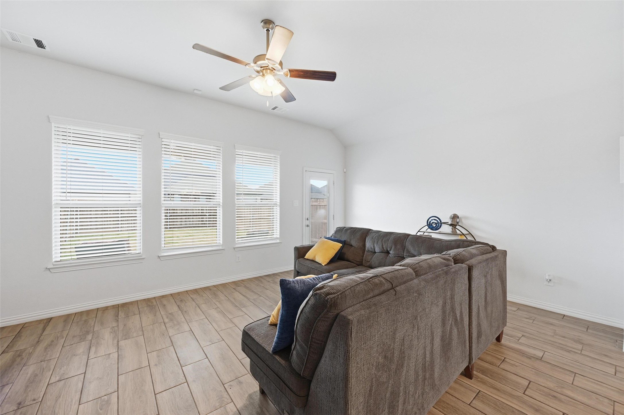 196 Lady Bird Drive Waxahachie TX 75165