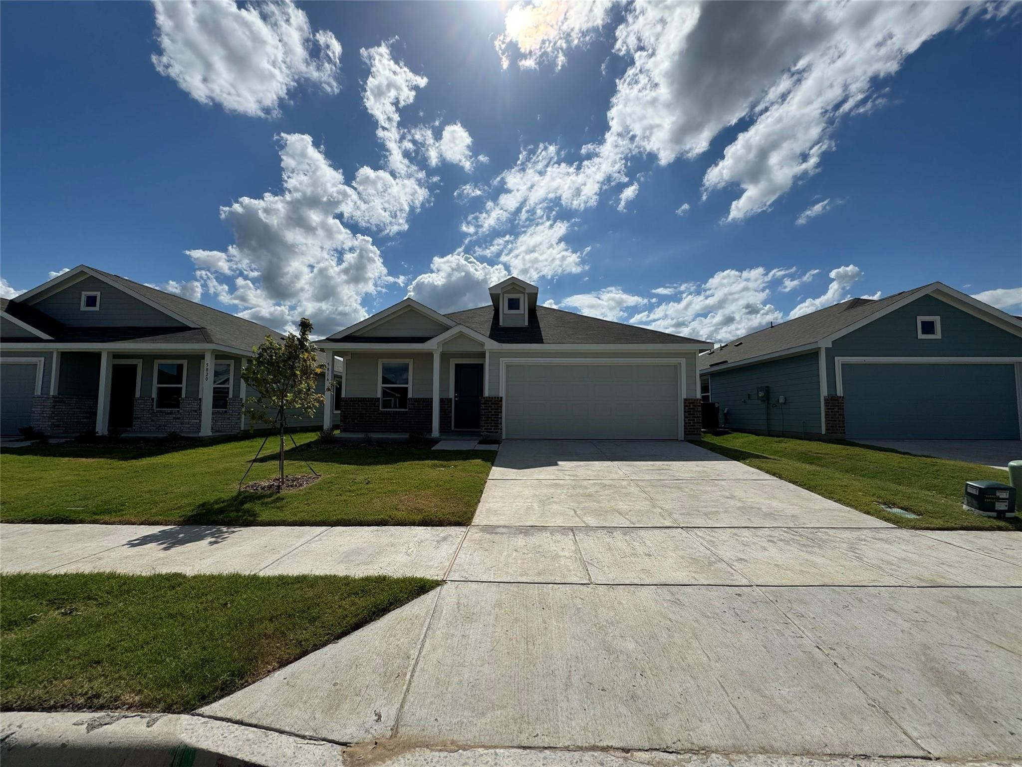 5816 Cherry Hollow Princeton TX 75407