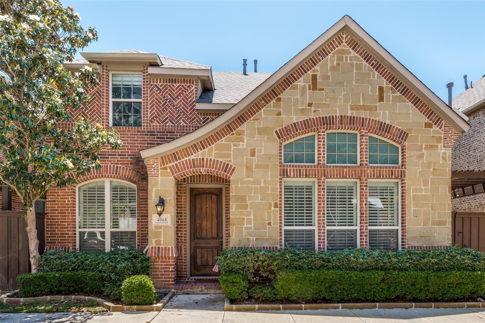 4068 Winsor Drive Farmers Branch TX 75244