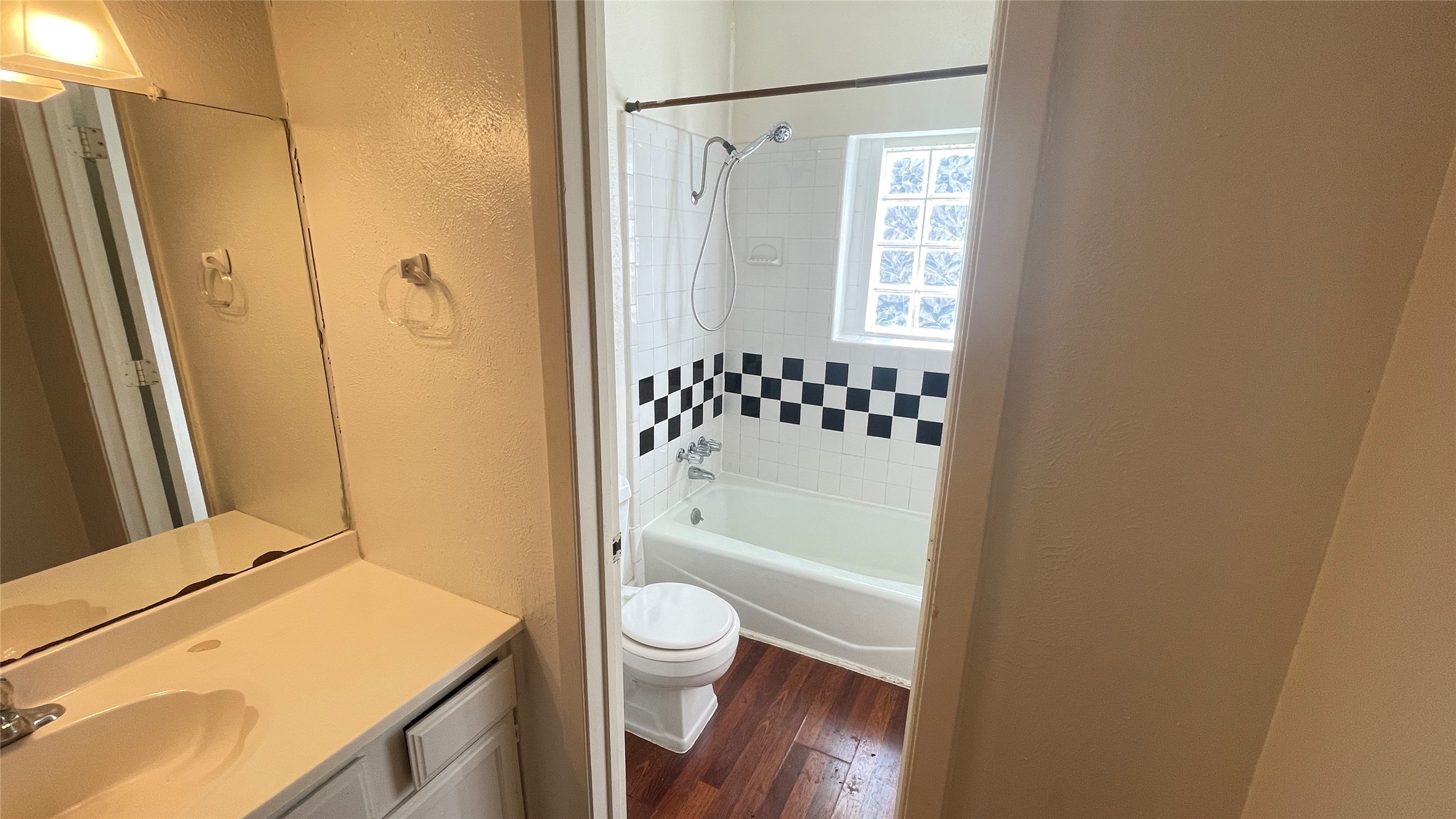 5837 Velasco Avenue Dallas TX 75206