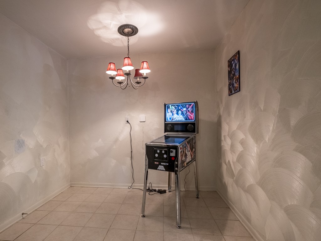 408 Heritage Trail Granbury TX 76048
