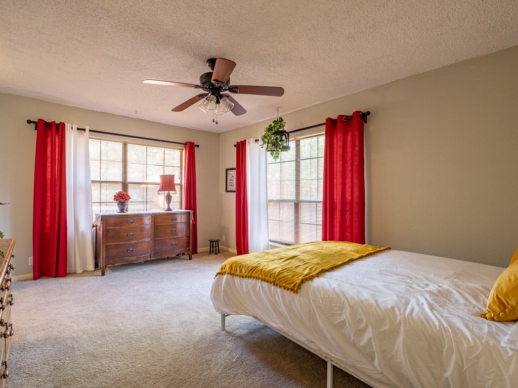 408 Heritage Trail Granbury TX 76048