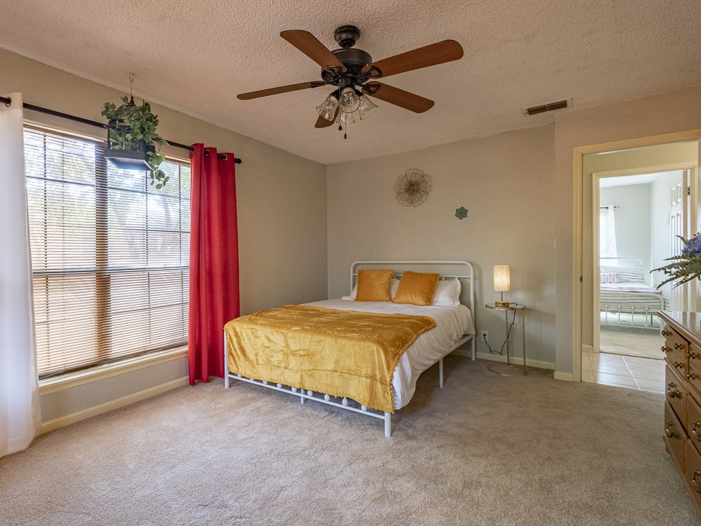 408 Heritage Trail Granbury TX 76048