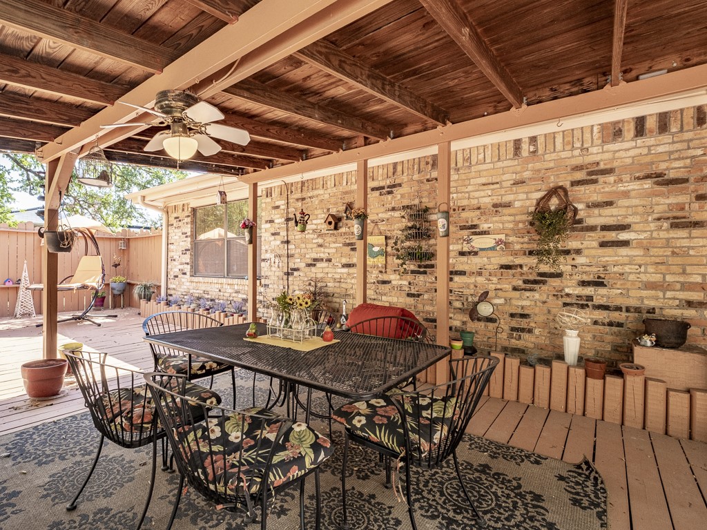 408 Heritage Trail Granbury TX 76048