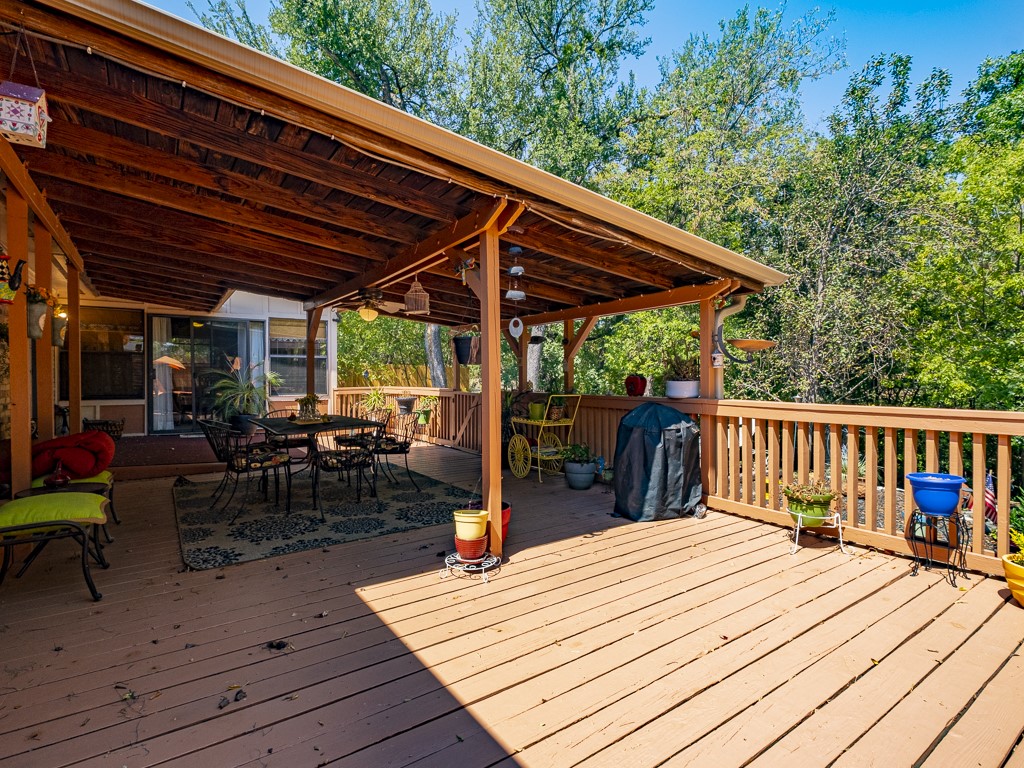408 Heritage Trail Granbury TX 76048