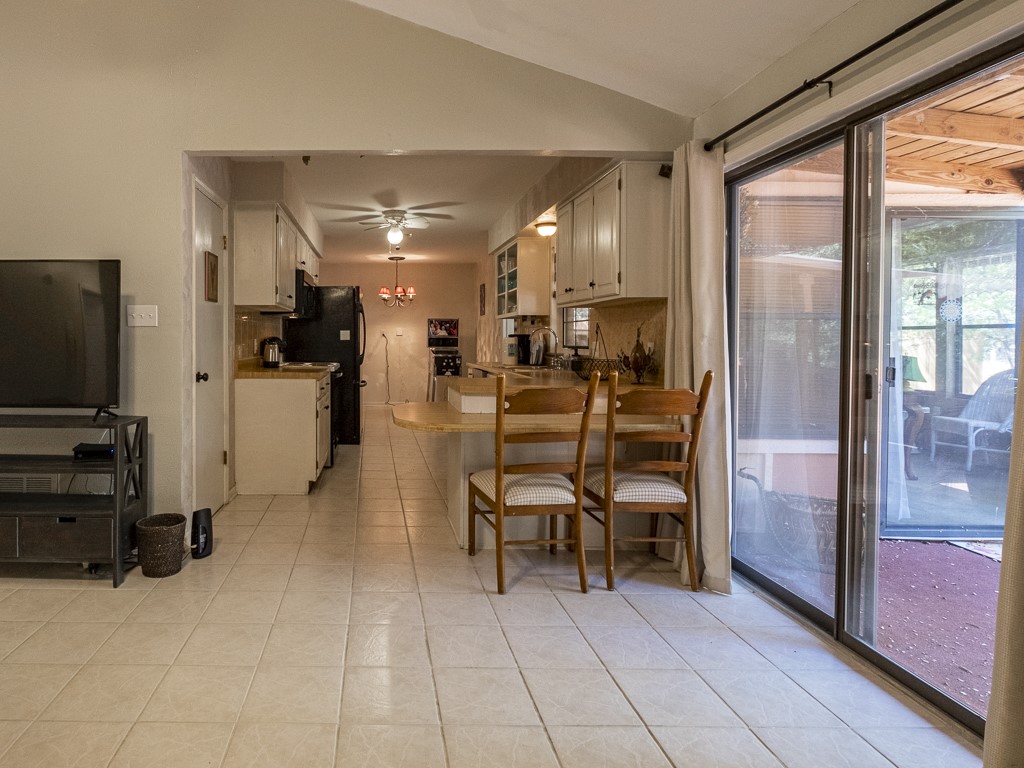 408 Heritage Trail Granbury TX 76048