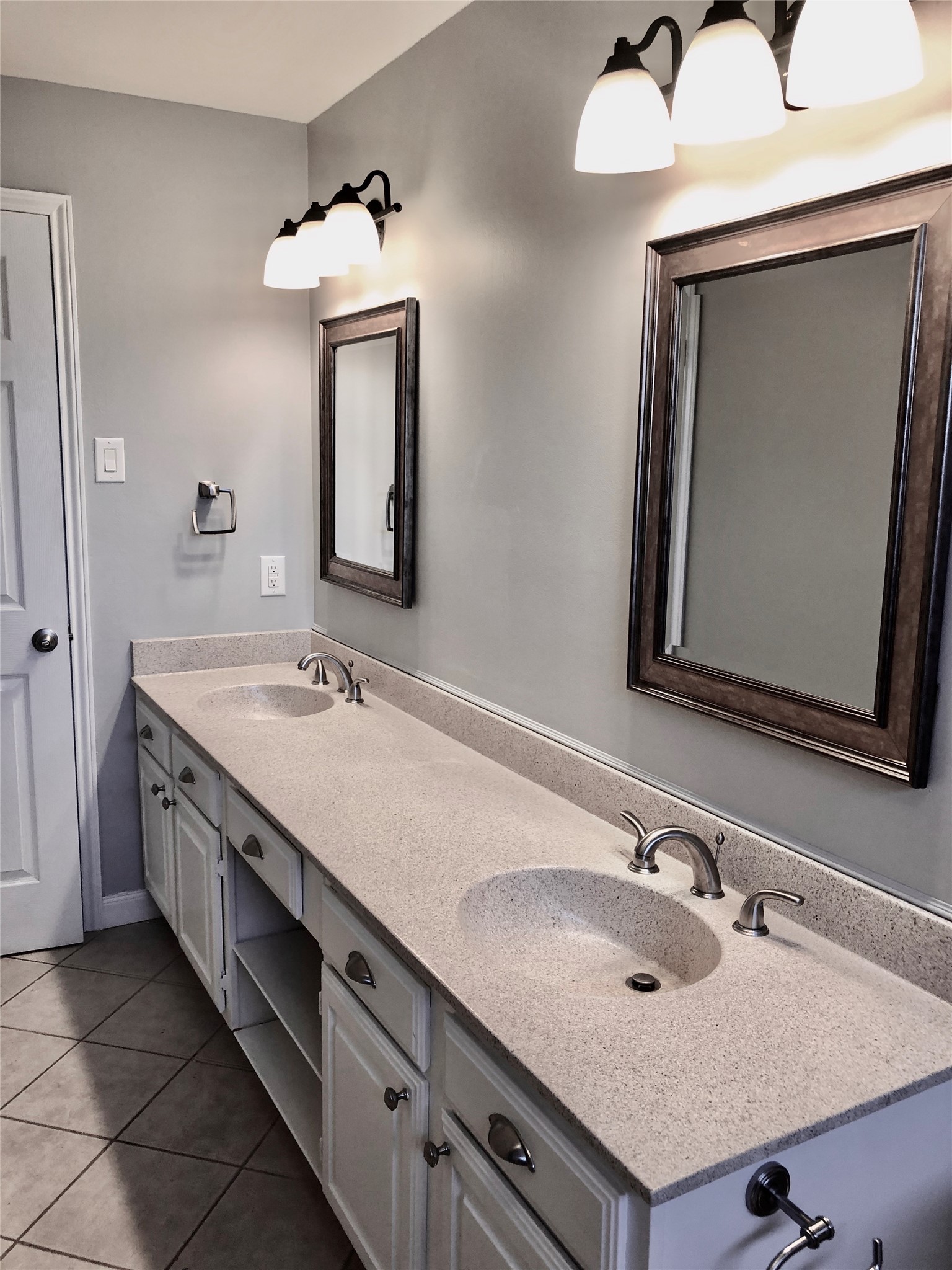 5859 Frankford Road Dallas TX 75252