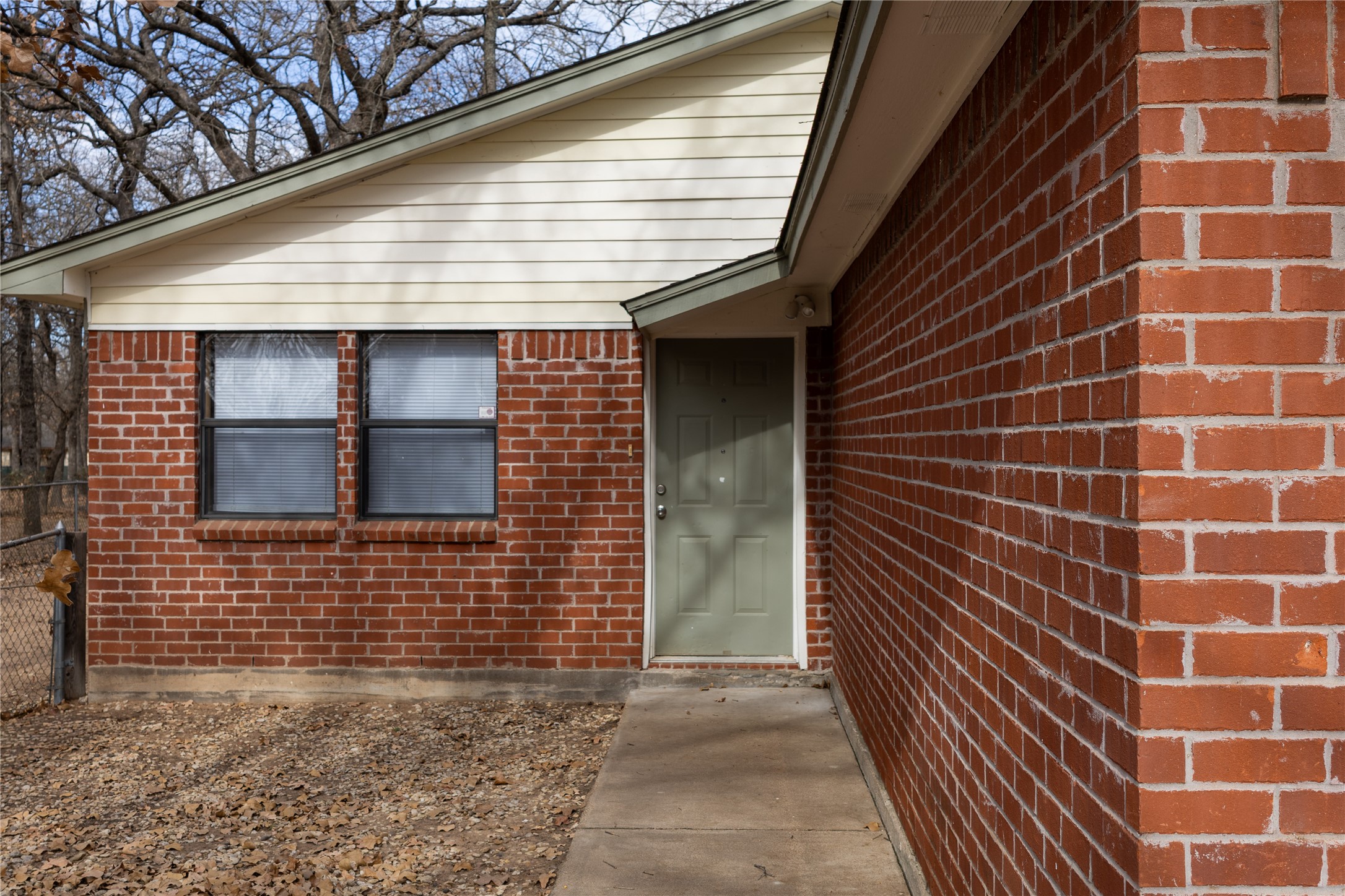 4938 Blue Water Circle Granbury TX 76049