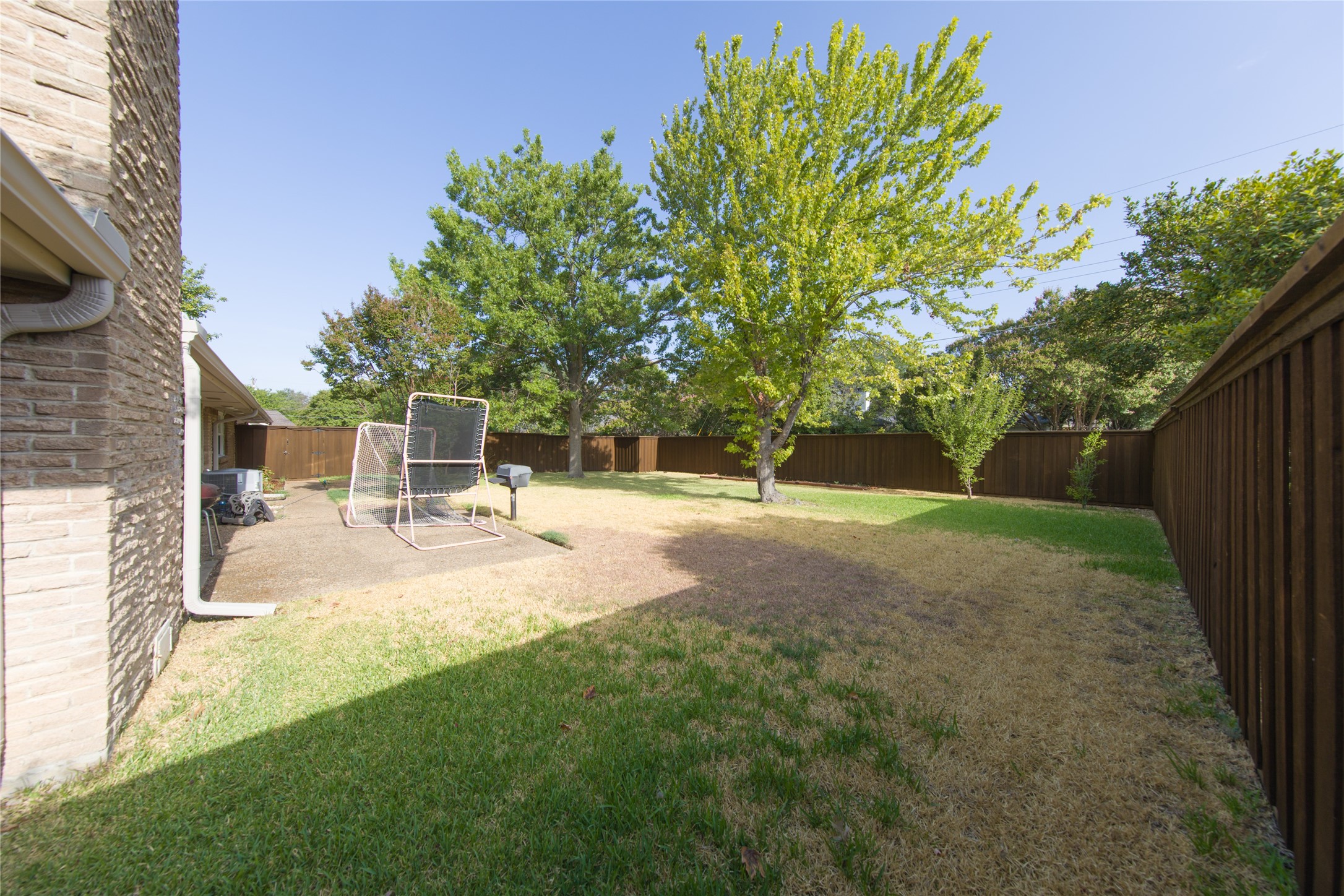 4031 Echo Glen Drive Dallas TX 75244