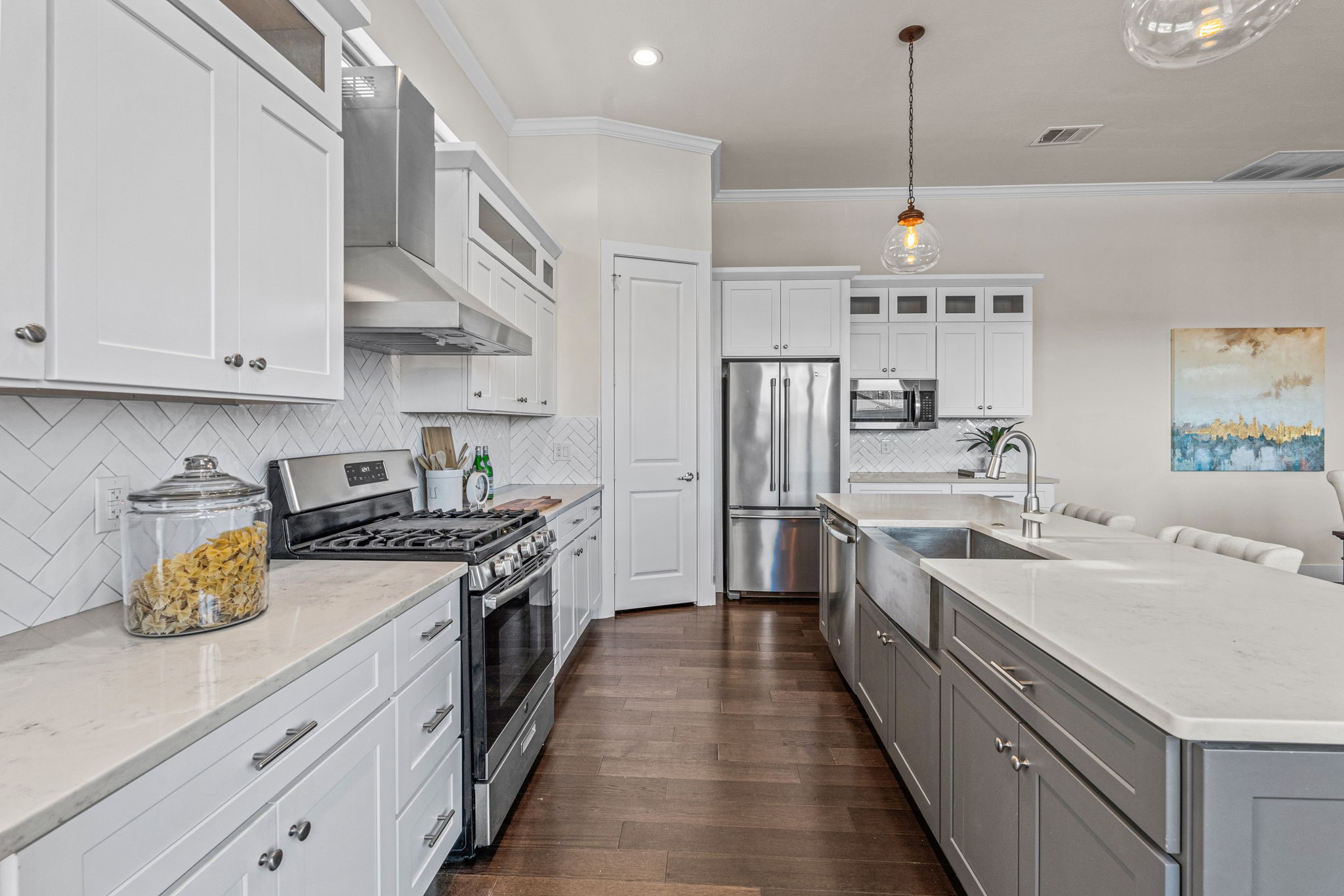 600 Melba Street Dallas TX 75208